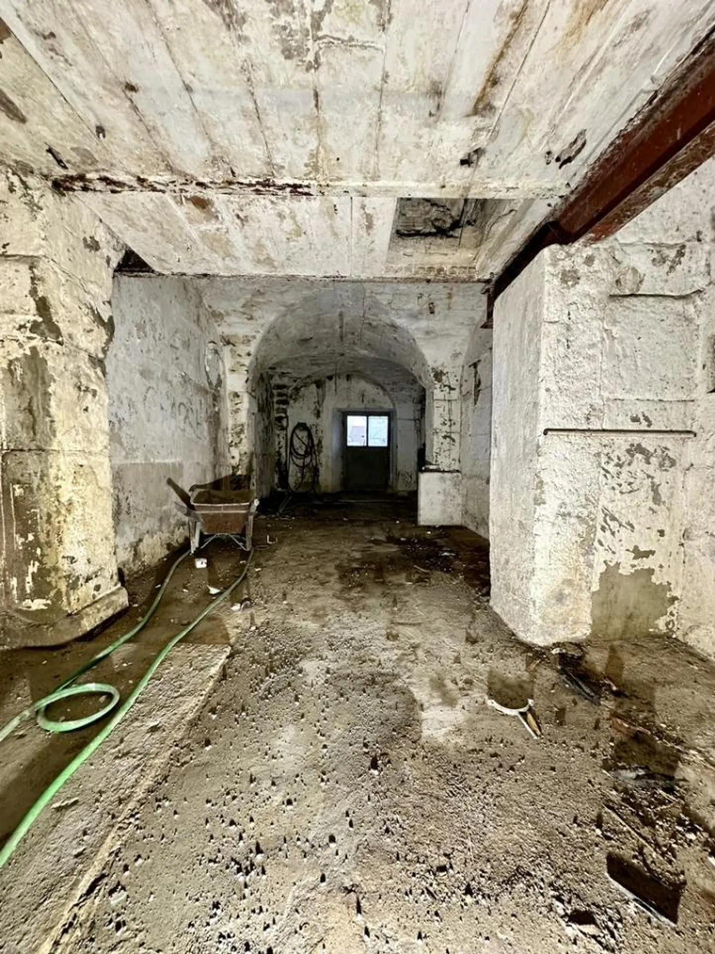 Richiesta di costruzione in corso - Foto 2 di 5