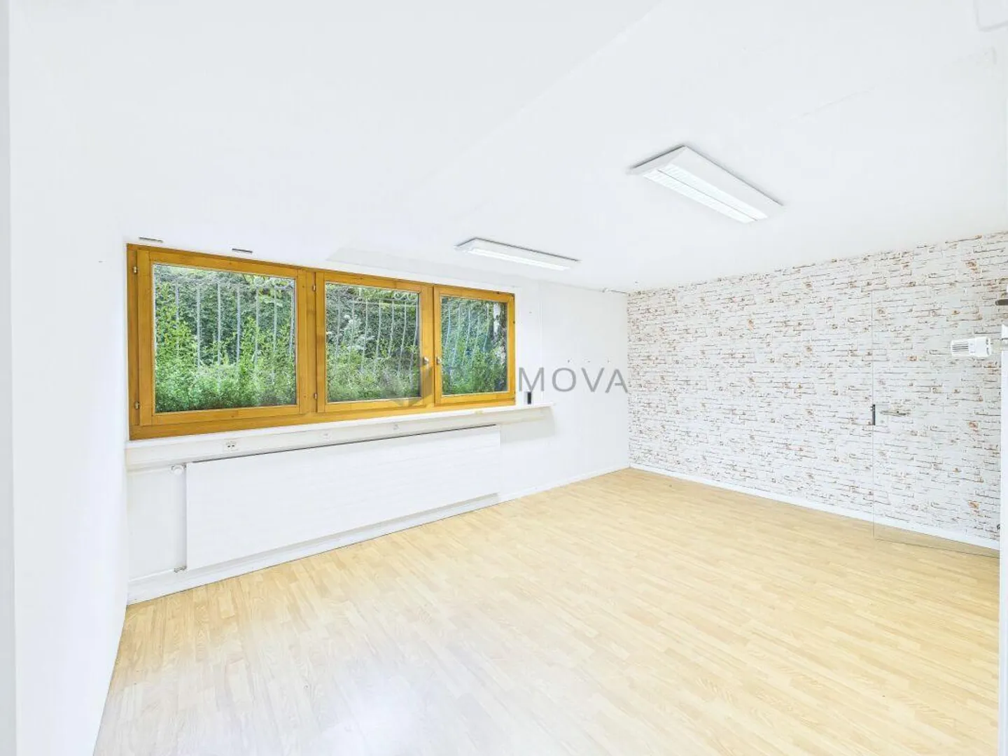 Vivre et travailler sous un même toit - Opportunité d'investissement intéressante... - Photo 12 sur 12