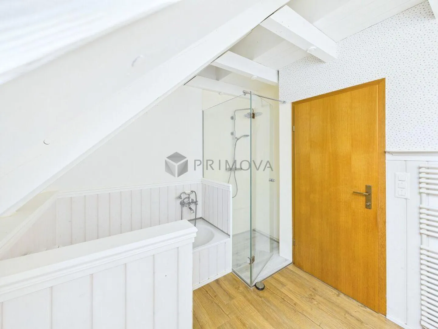 Vivre et travailler sous un même toit - Opportunité d'investissement intéressante... - Photo 11 sur 12