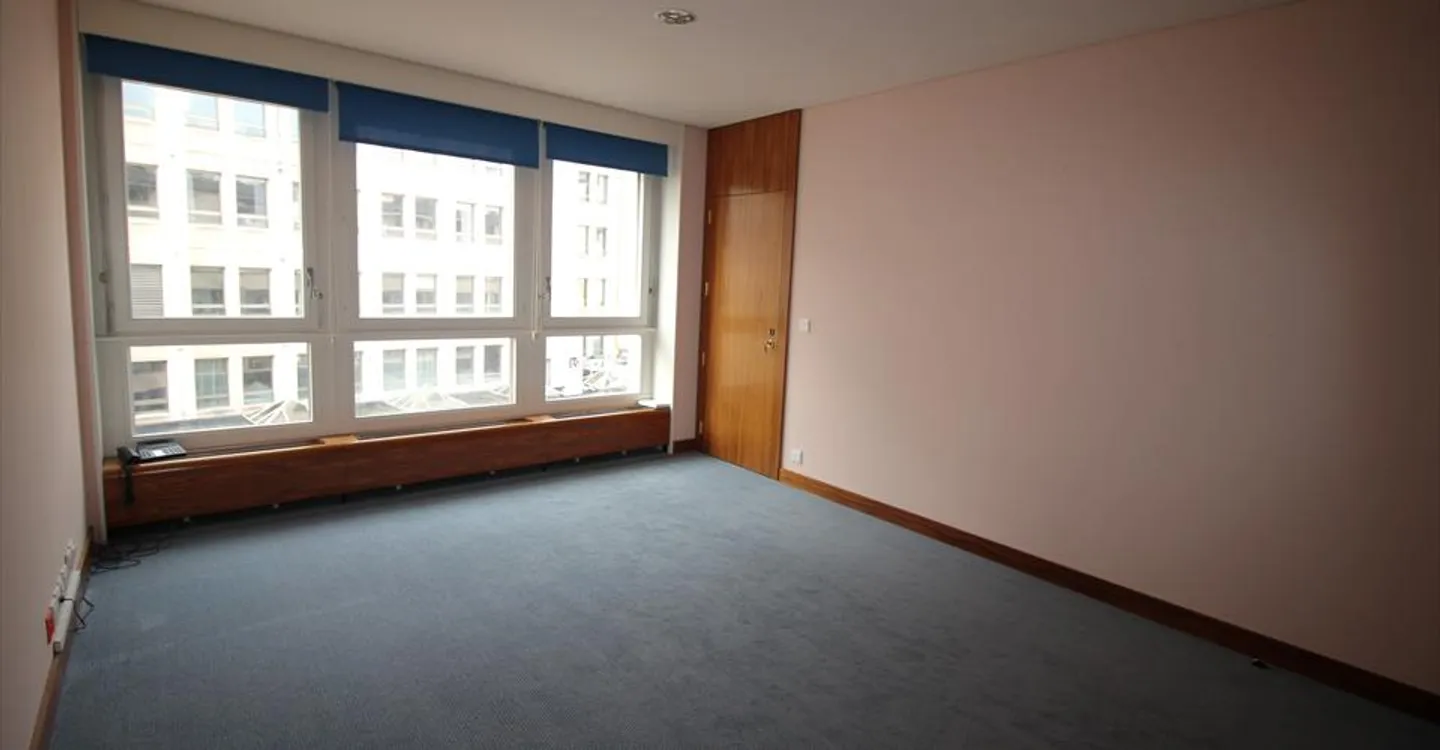 Bureau à louer - Photo 4 sur 7