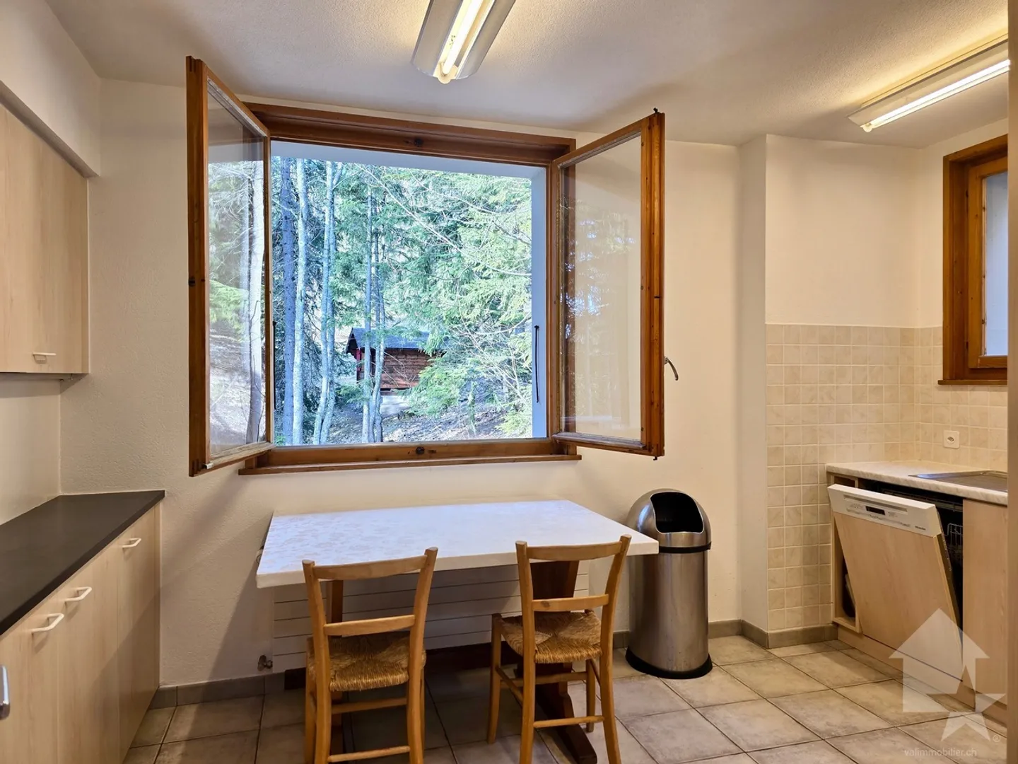 Grande chalet con 2 appartamenti indipendenti - Foto 2 di 35