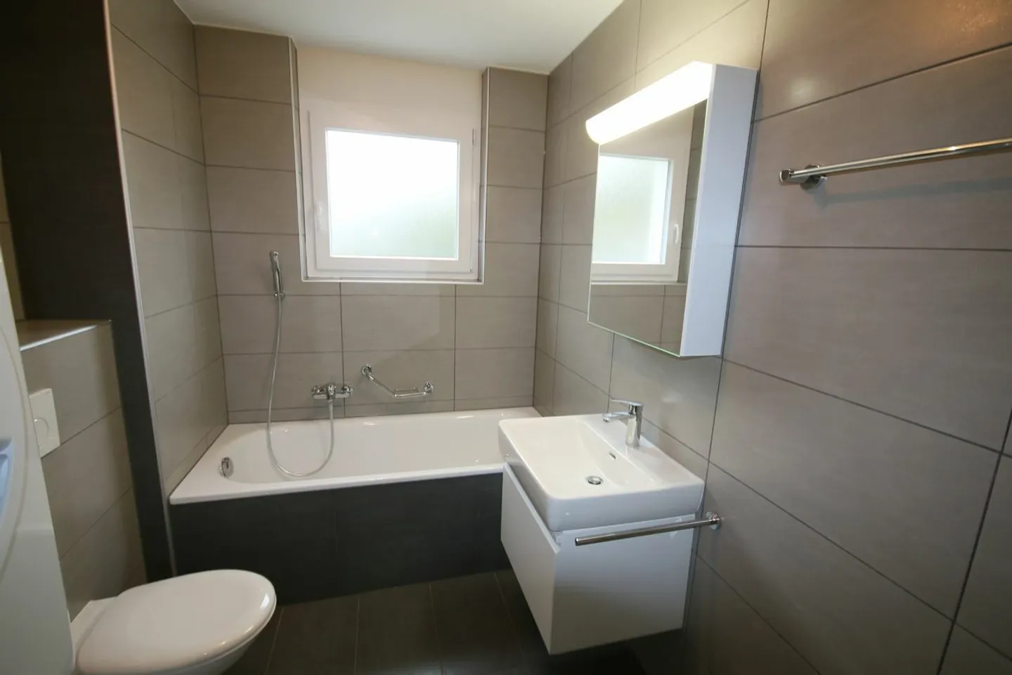 Appartamento Incantevole con Giardino - Foto 8 di 10