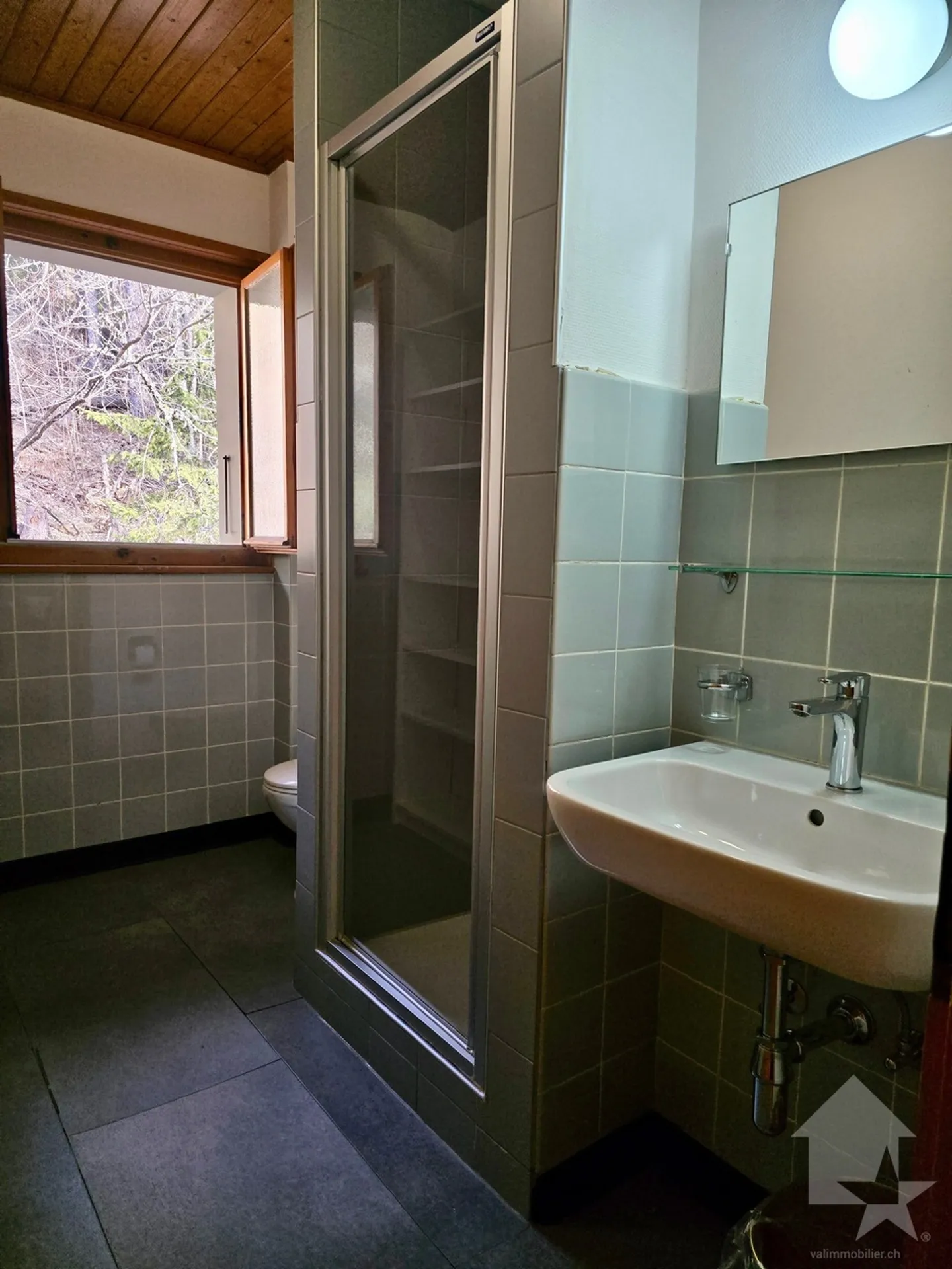 Grande chalet con 2 appartamenti indipendenti - Foto 16 di 35