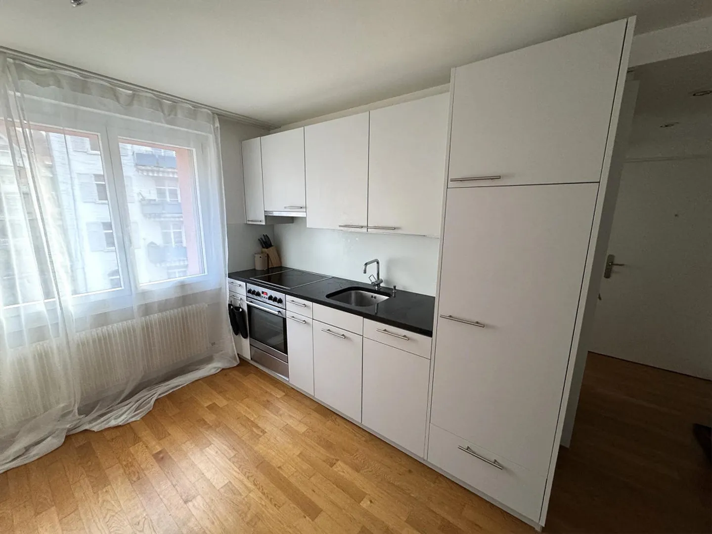 Spacious 1.5-room apartment - Photo 3 of 4