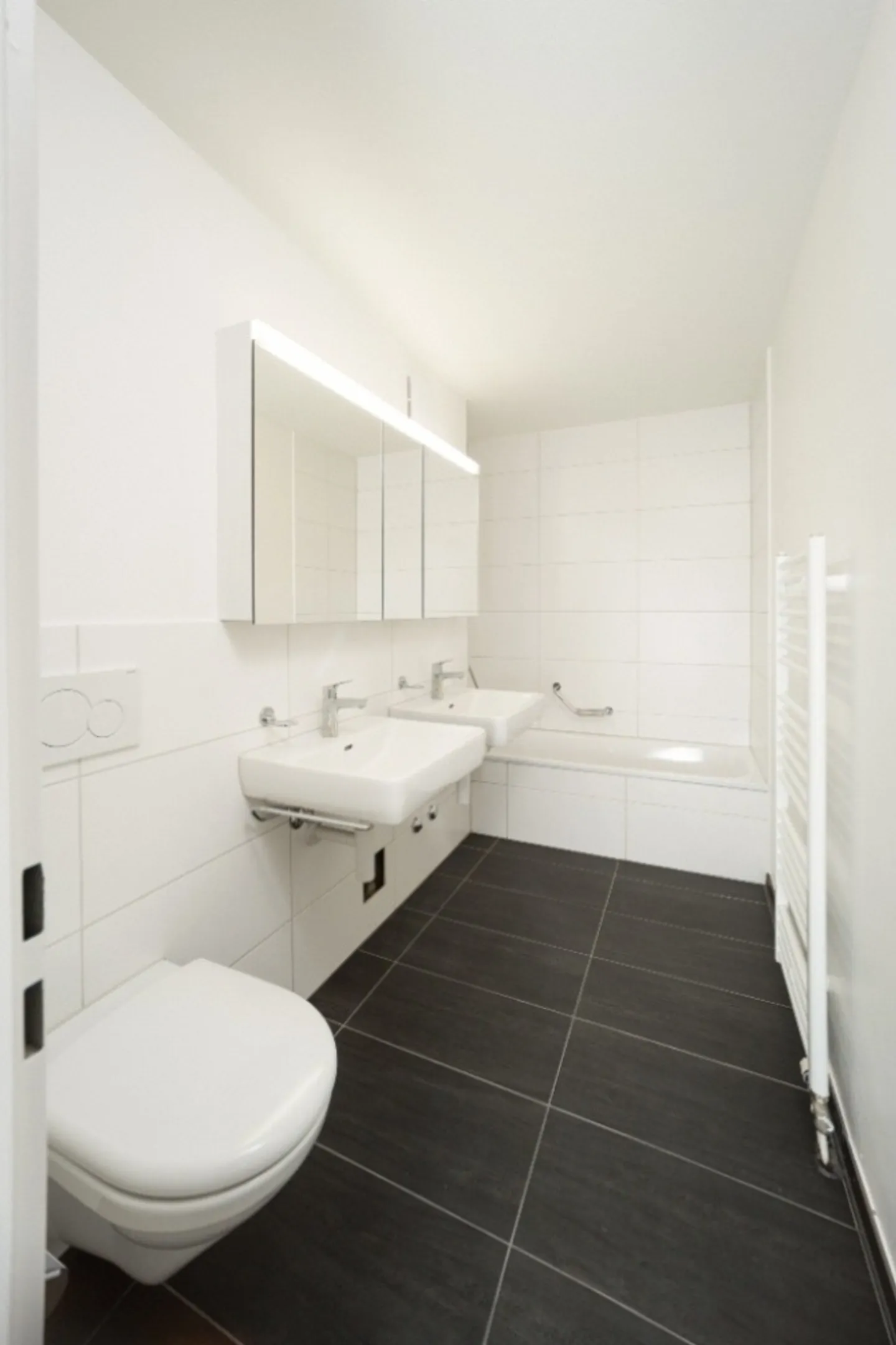 Family-friendly 4.5-room garden apartment – Your new home from March 16 - Photo 9 of 10