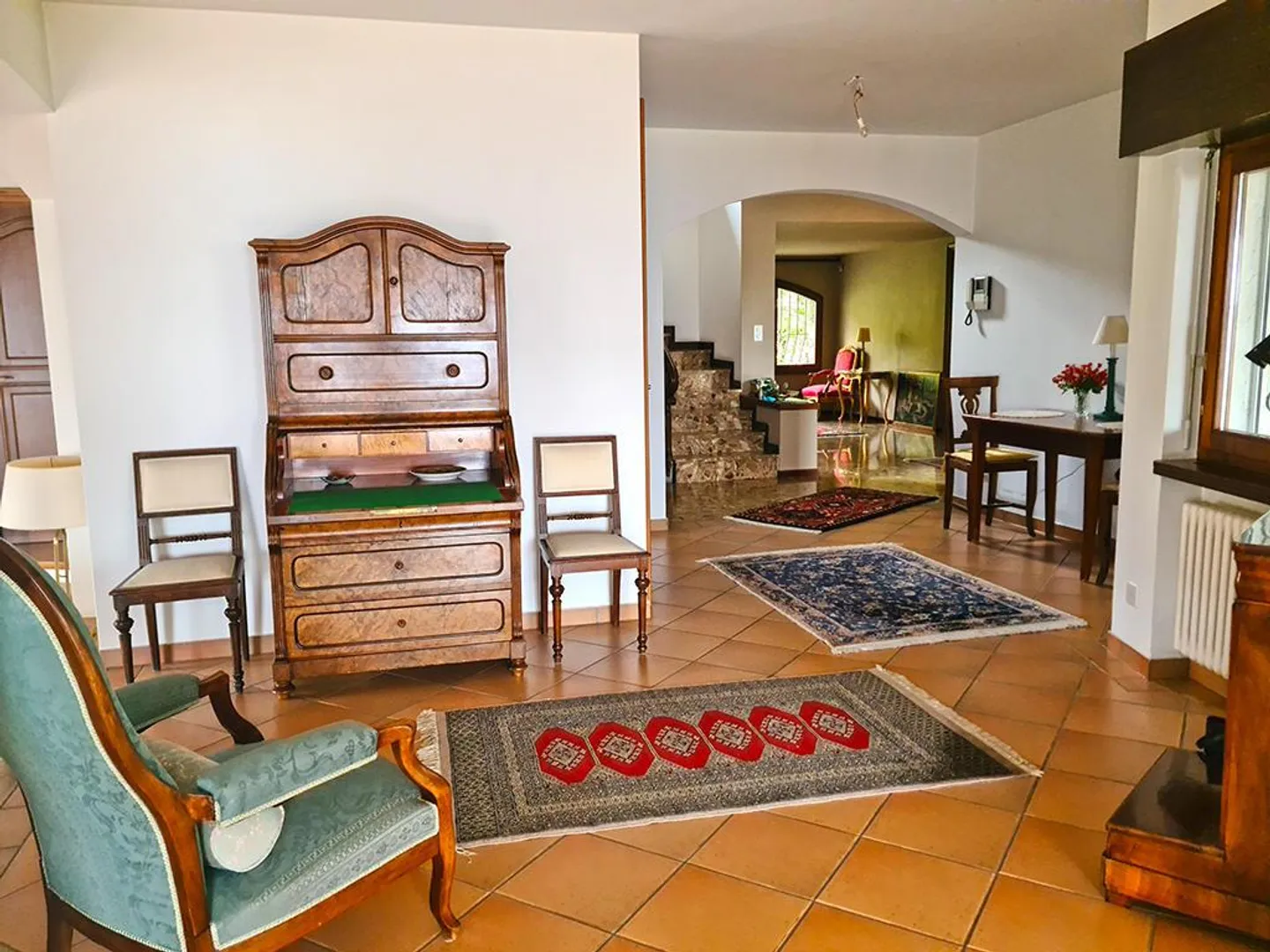 Mediterranean Villa - Photo 3 of 6