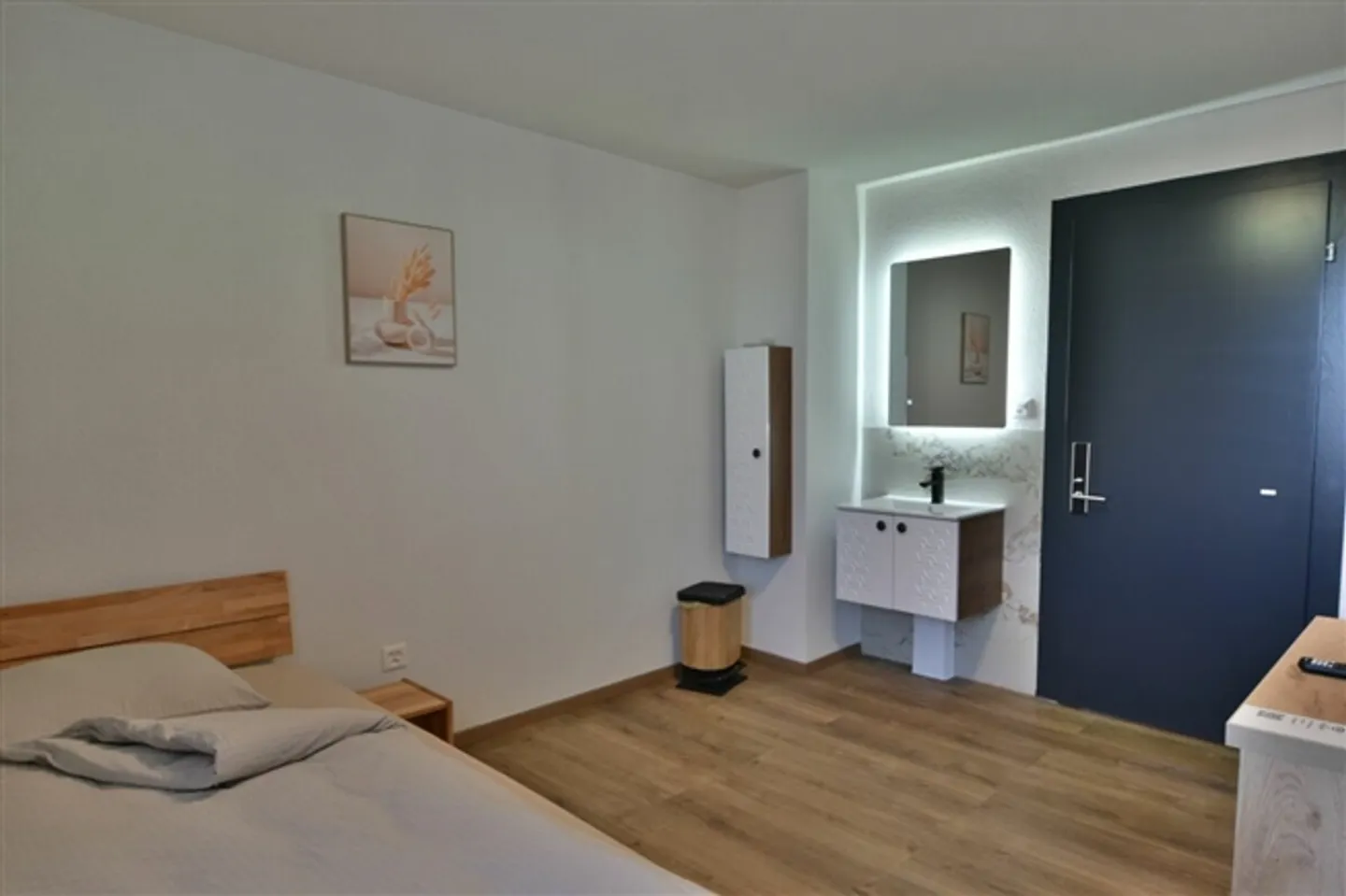 Furnished Studio Rooms for Short or Long Term Rent! - Photo 2 of 13