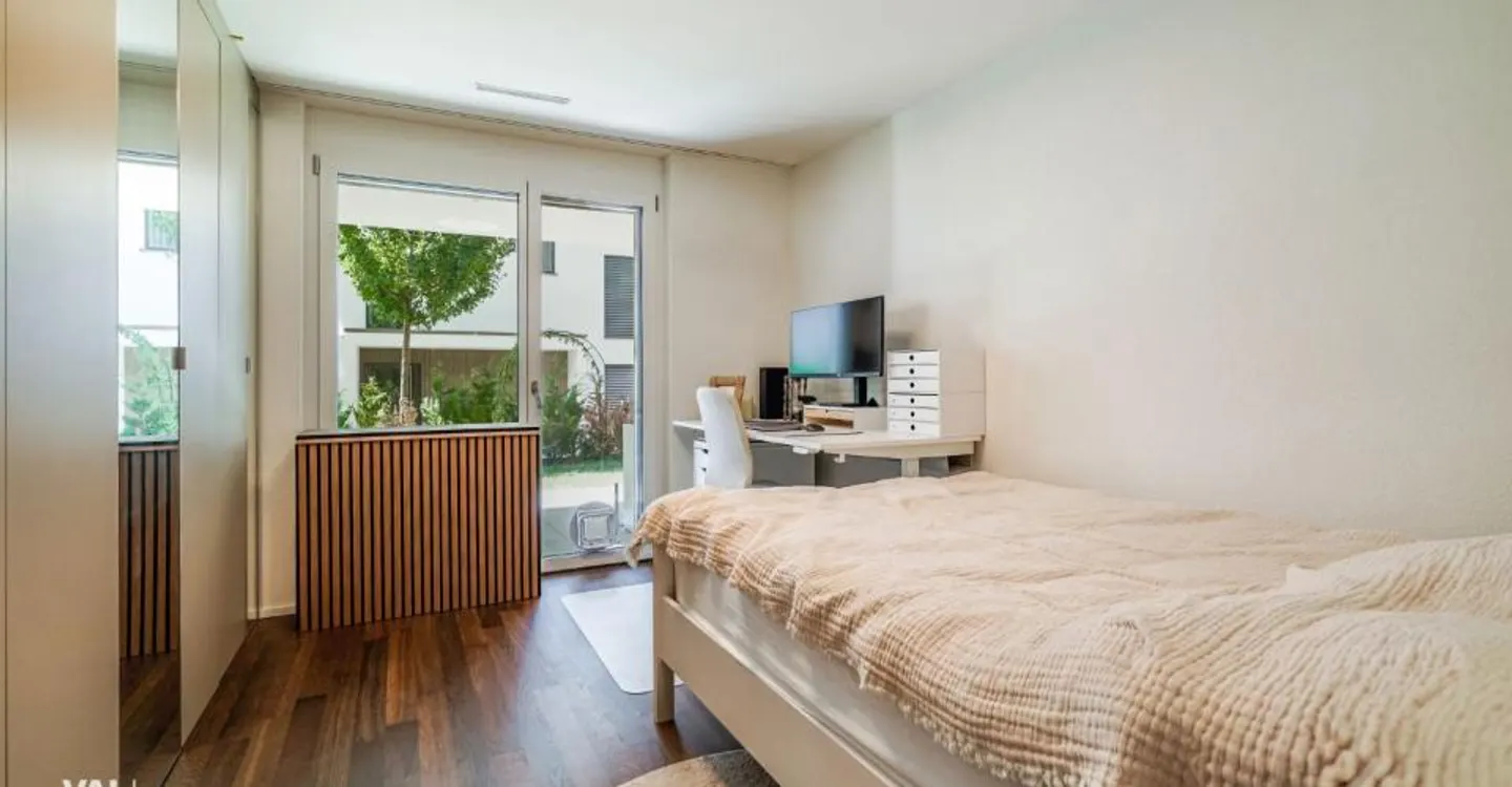 High-quality 3.5-room garden apartment with smart home and private fitness room - Photo 2 of 9