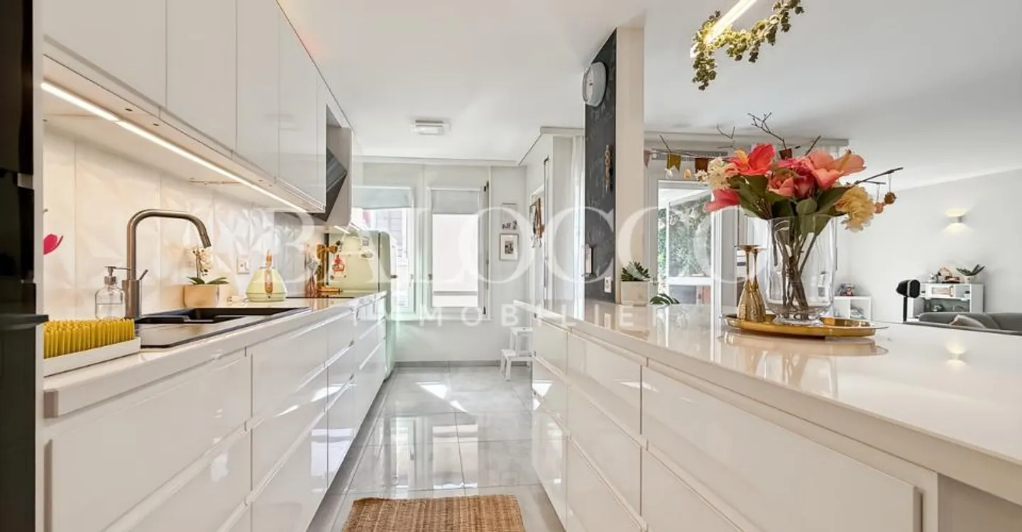 Charming Apartment in Gingins - Photo 3 of 8