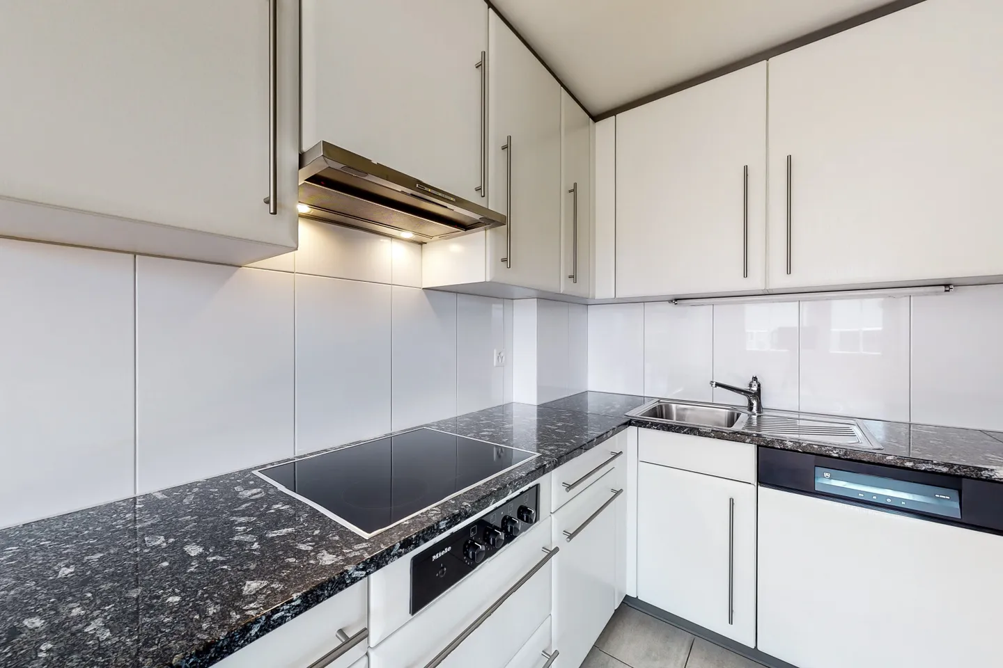 Appartement à louer - Photo 6 sur 9