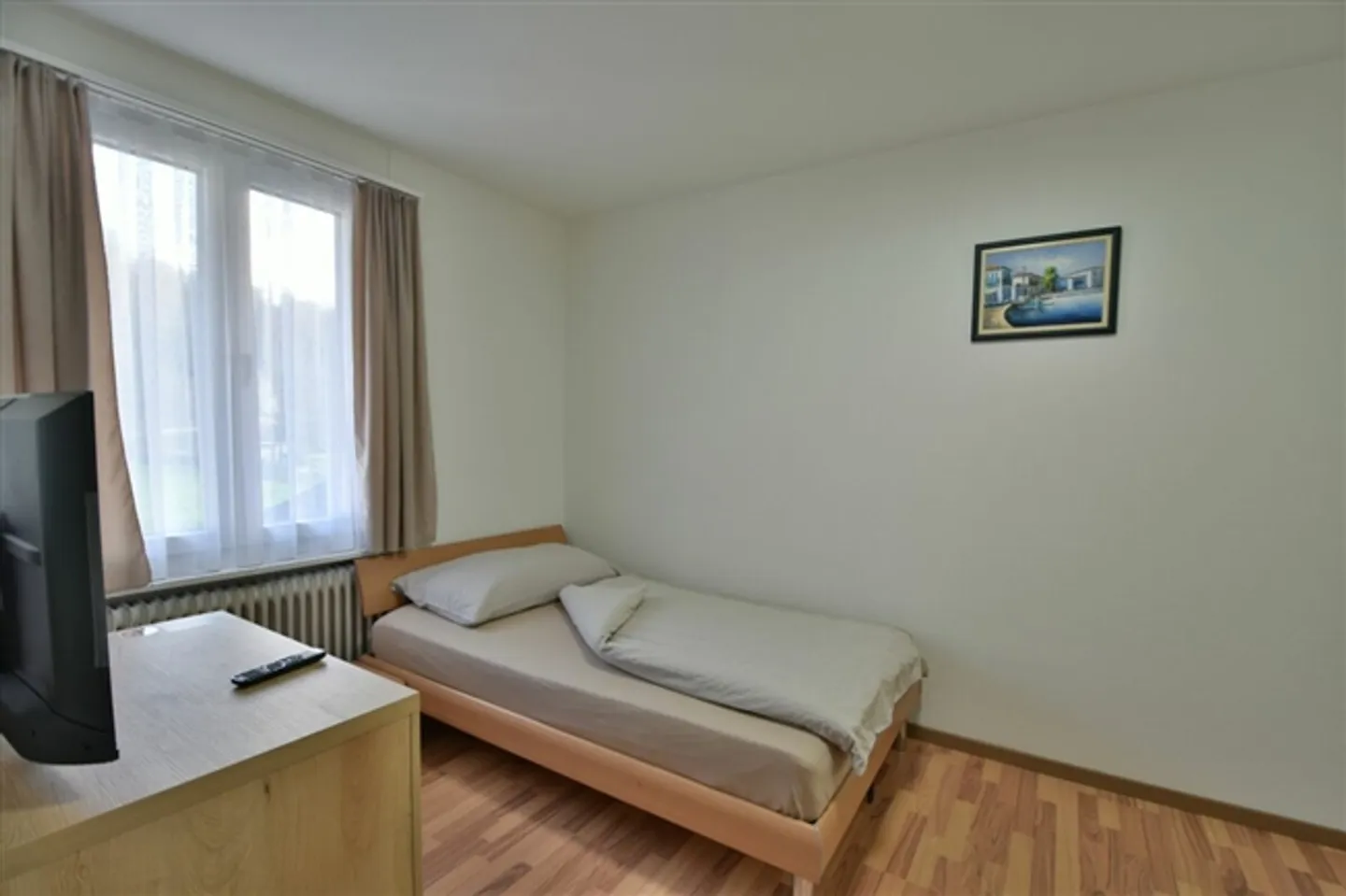 Furnished Studio Rooms for Short or Long Term Rent! - Photo 8 of 13