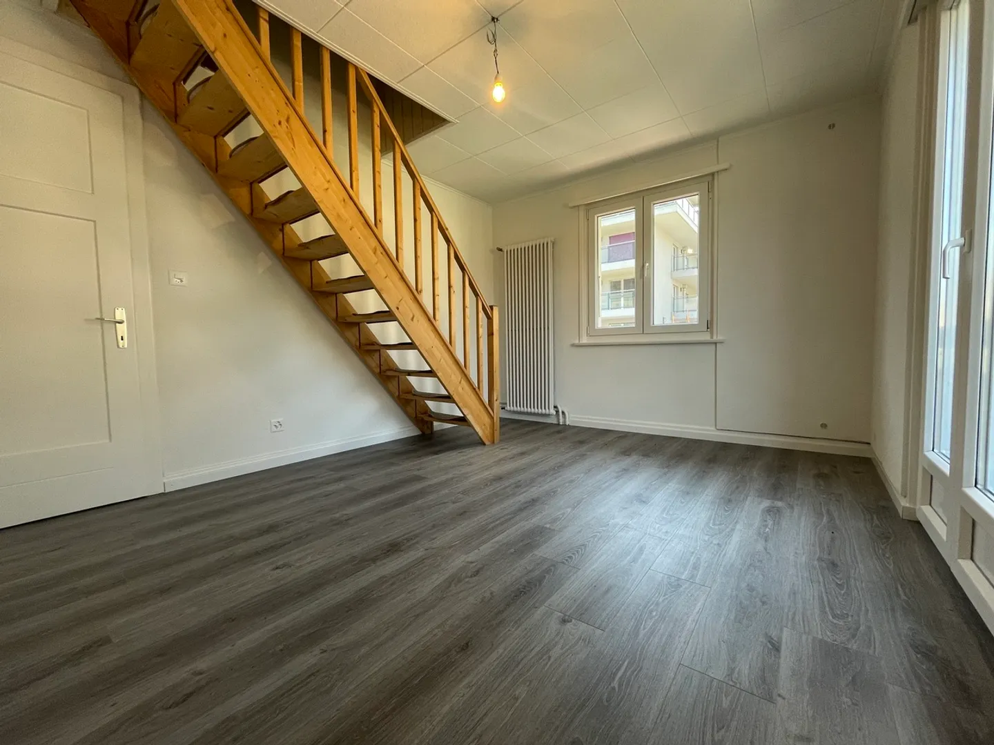 Carino duplex di 3,5 stanze recentemente ristrutturato - Foto 1 di 11