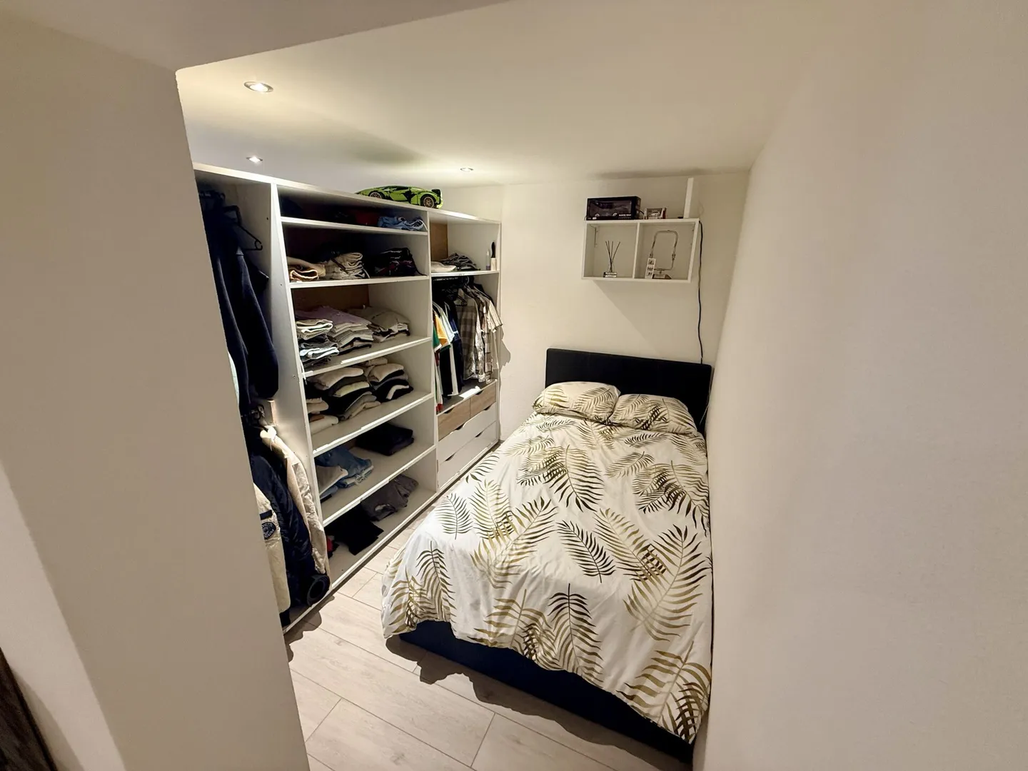 Grand studio de 47 m² avec terrasse, cave et place de parc - Photo 6 sur 7