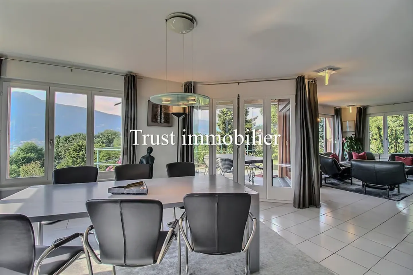 6002. Bright house with panoramic mountain views - Photo 8 of 13
