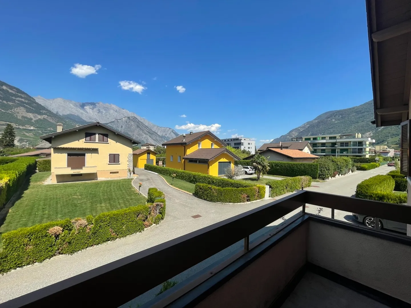 Carino duplex di 3,5 stanze recentemente ristrutturato - Foto 10 di 11