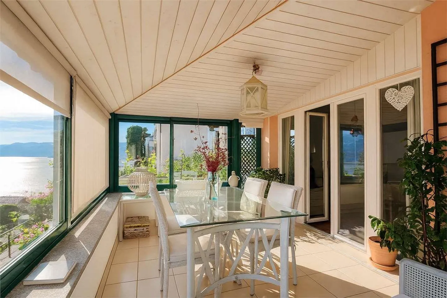 Brissago - Mediterraneische Villa mit Seeblick in Brissago - Foto 3 von 13