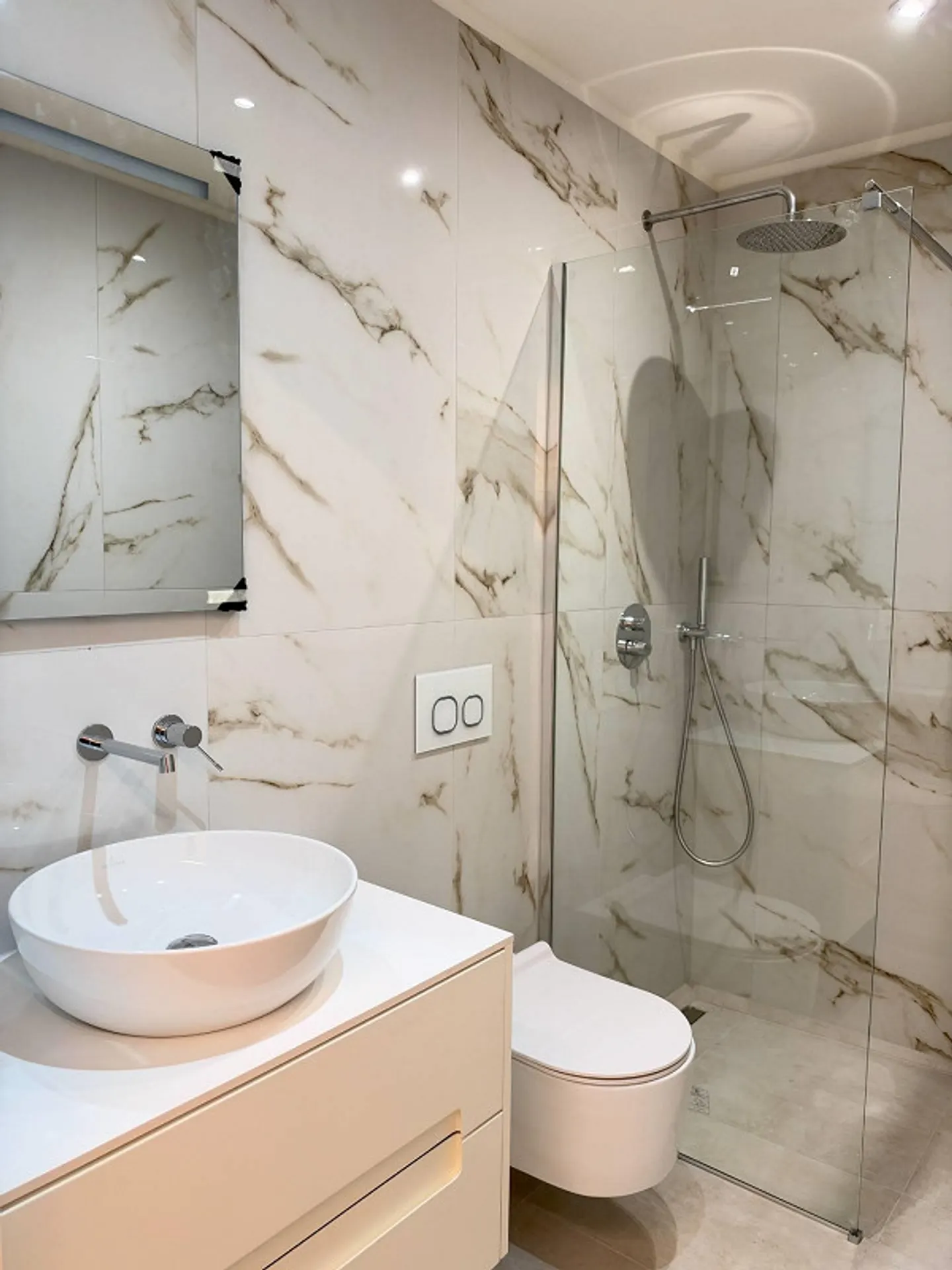 Viganello haut, appartement trois pièces rénové avec espace extérieur - Photo 9 sur 13