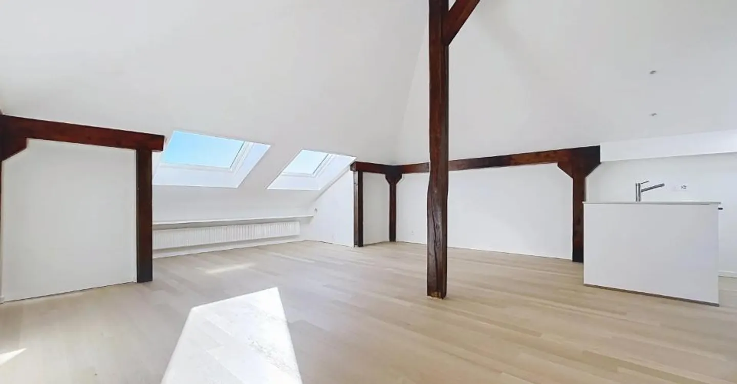 Appartement Élégant Rénové - Photo 3 sur 12