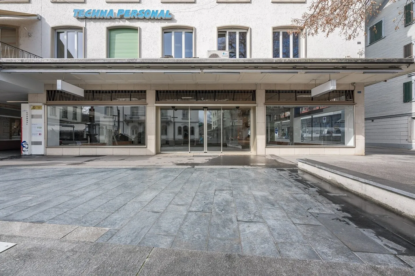 Il tuo nuovo spazio ufficio nel mezzo della via del mercato - Foto 9 di 11