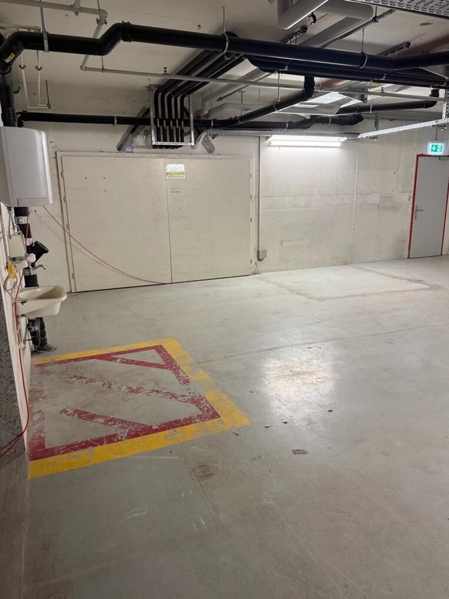 Storage Space in Neuhegi-Center - Photo 4 of 5