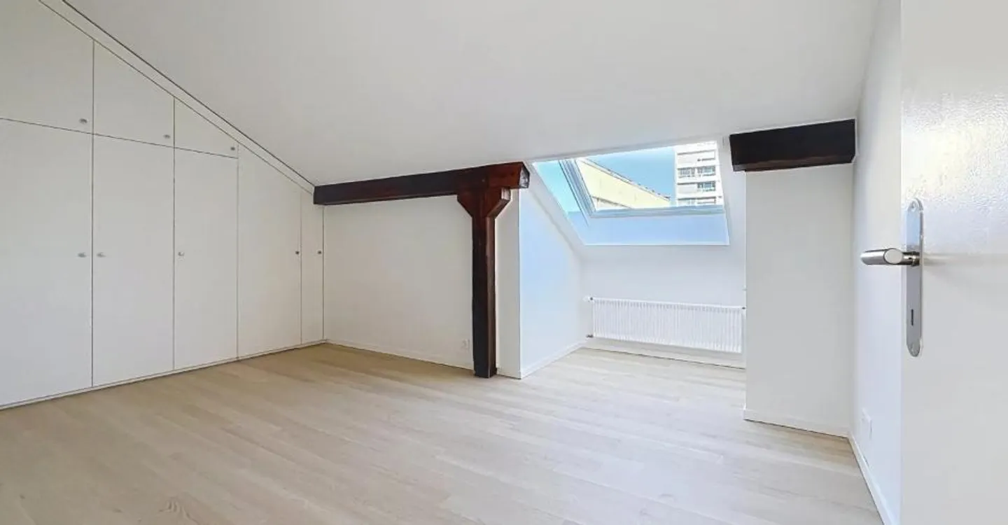 Appartement Élégant Rénové - Photo 11 sur 12