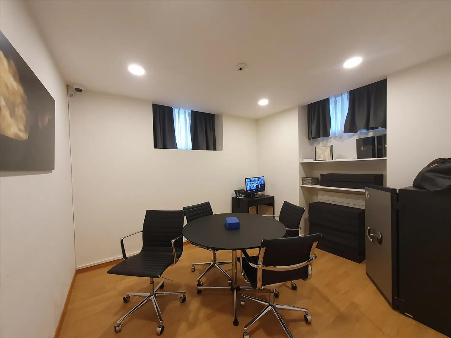 Pretty office space near the center - Photo 5 of 7