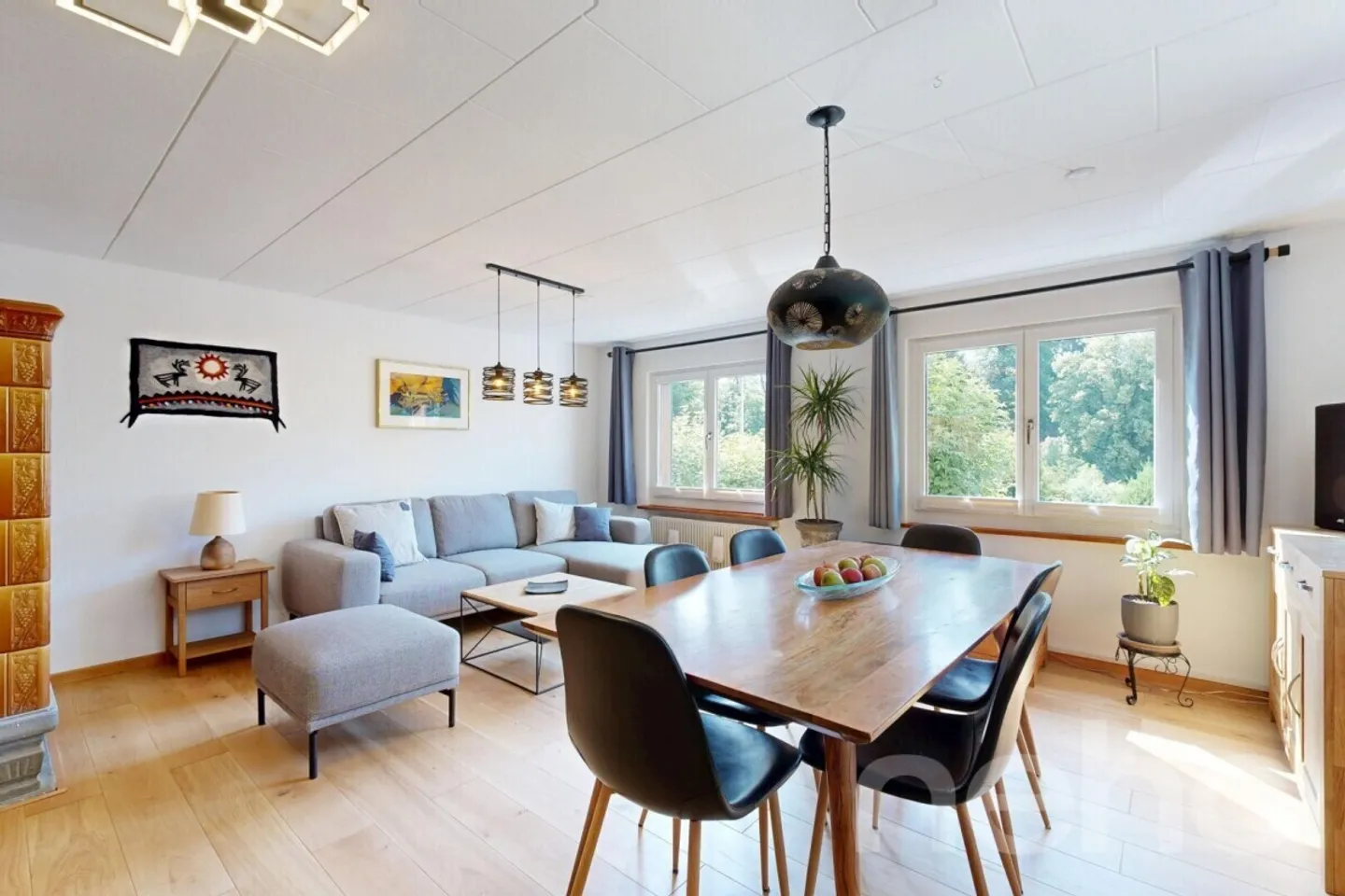 Une maison avec histoire - renouvelée pour l'avenir - Photo 2 sur 12