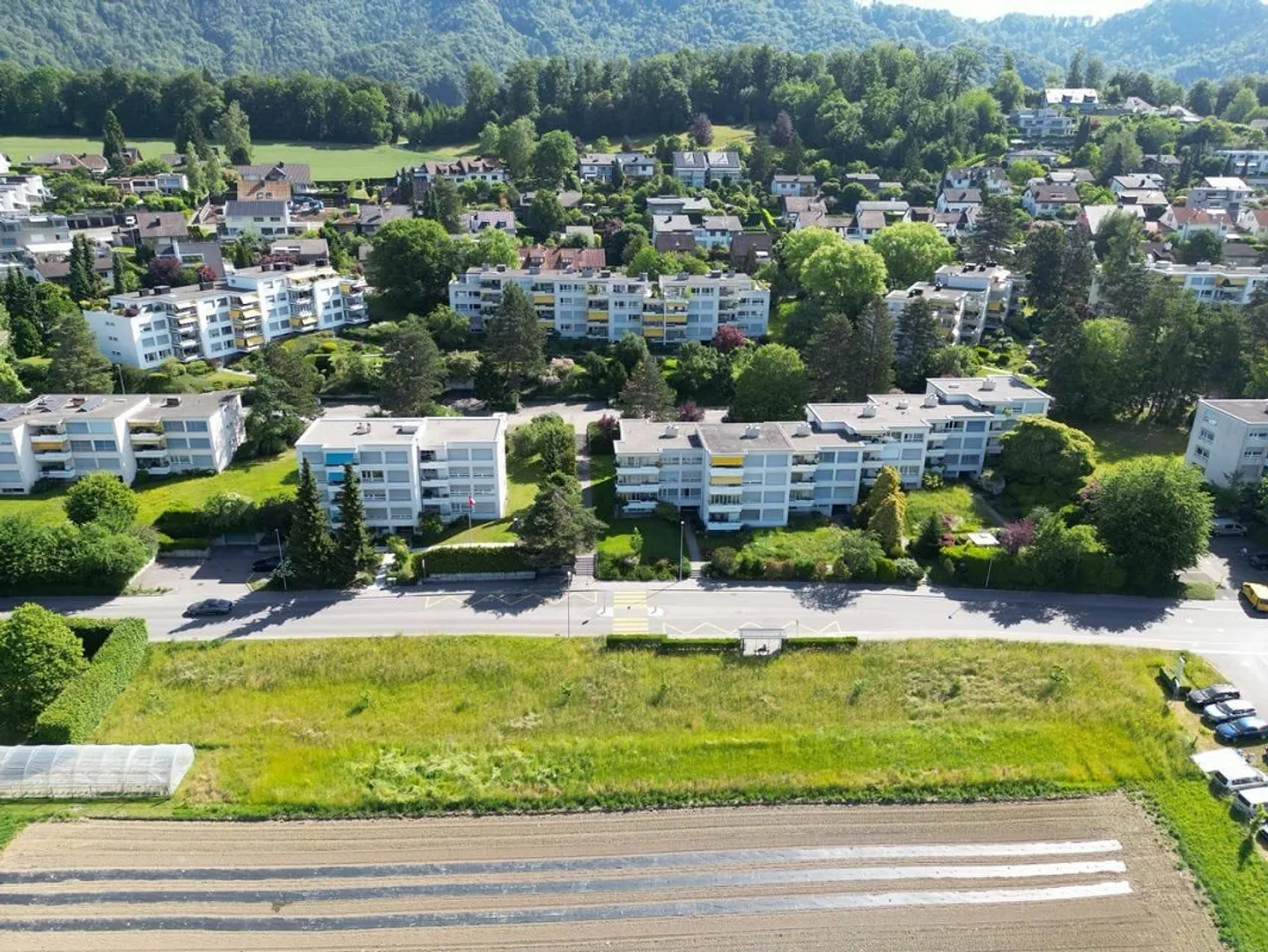 Winter garden apartment with a view in Wettswil am Albis - Photo 2 of 13