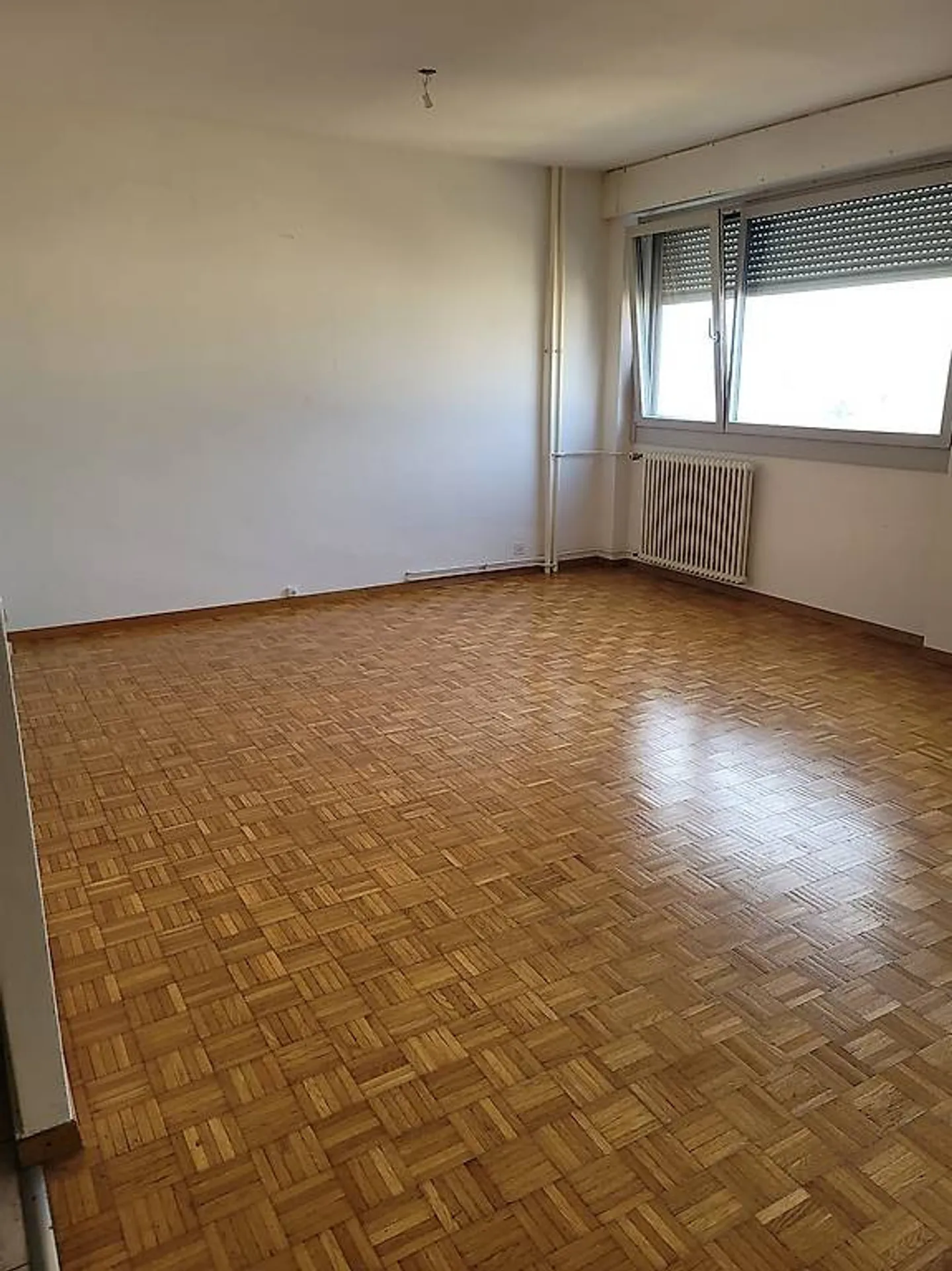 Appartement de 2.5 pièces à Onex - Photo 2 sur 3