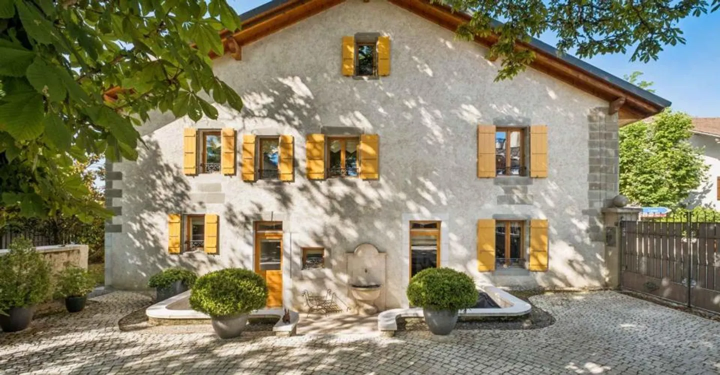 In esclusiva: Magnifica residenza del XVIII secolo - Foto 1 di 6