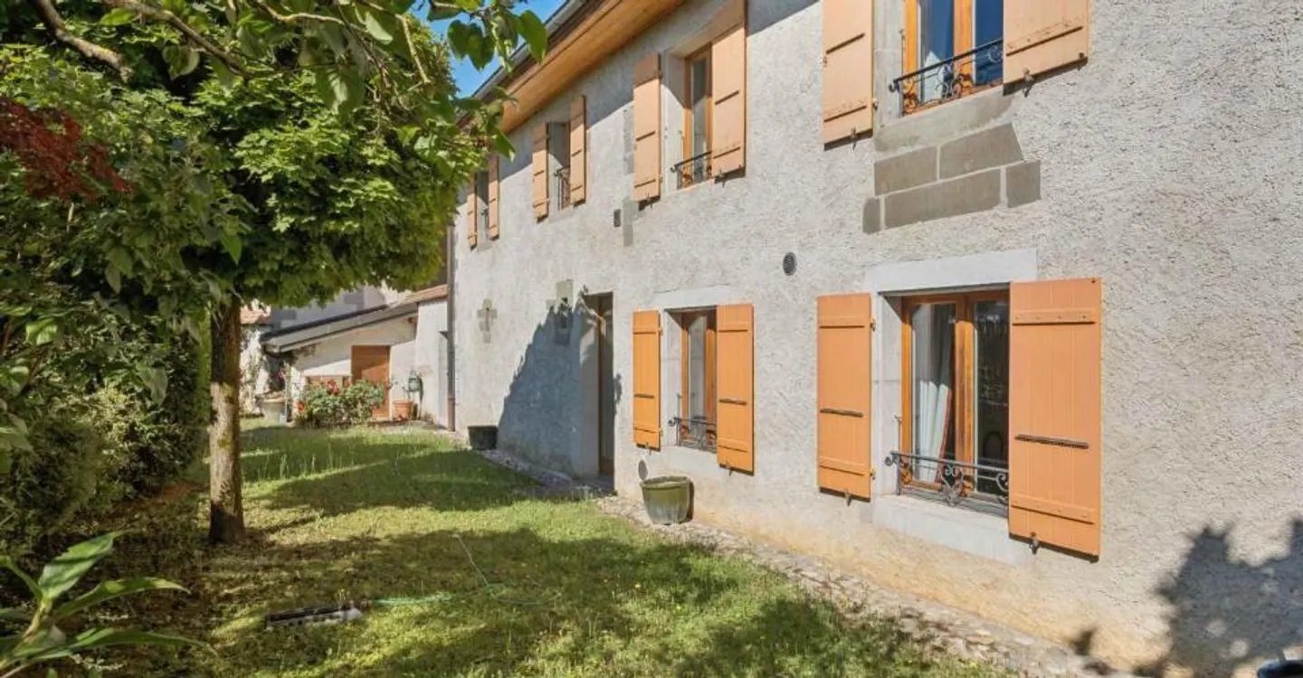 In esclusiva: Magnifica residenza del XVIII secolo - Foto 3 di 6