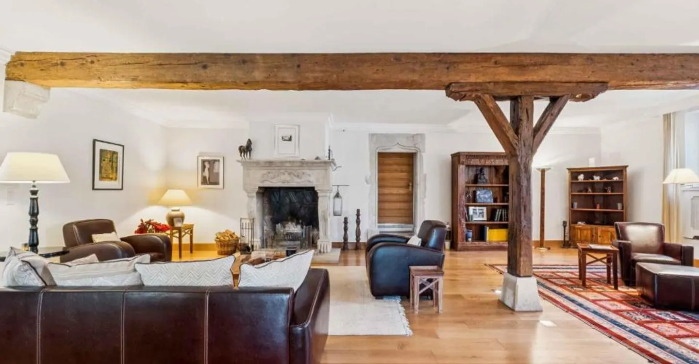 In esclusiva: Magnifica residenza del XVIII secolo - Foto 5 di 6