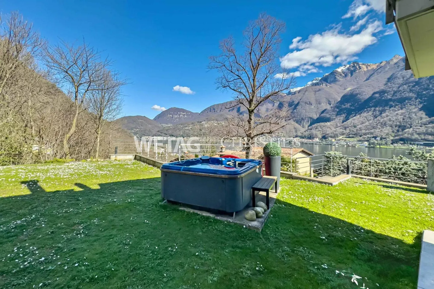 Lugano–Riva San Vitale: Modern villa with stunning views of the ... - Photo 7 of 13