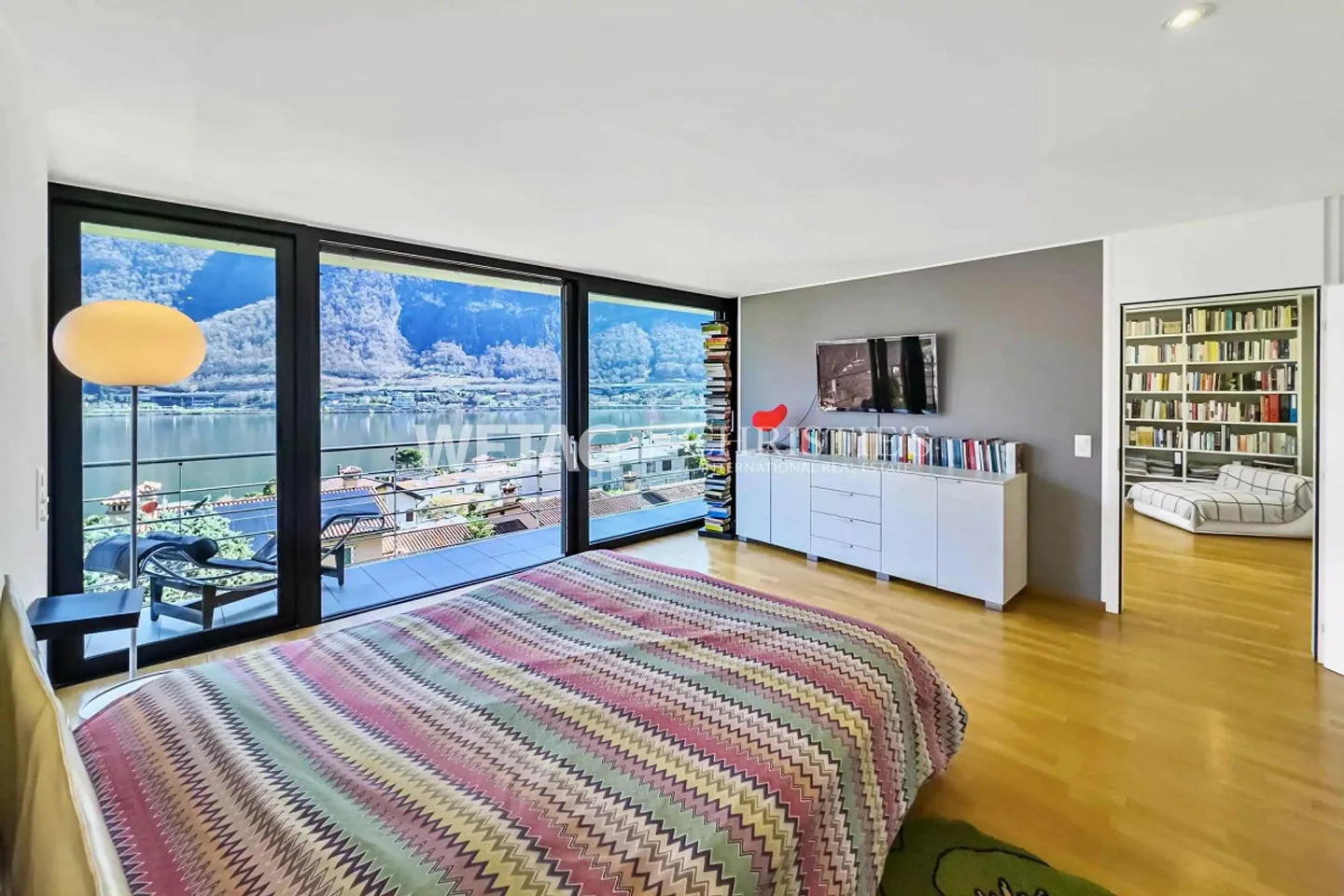 Lugano–Riva San Vitale: Modern villa with stunning views of the ... - Photo 8 of 13