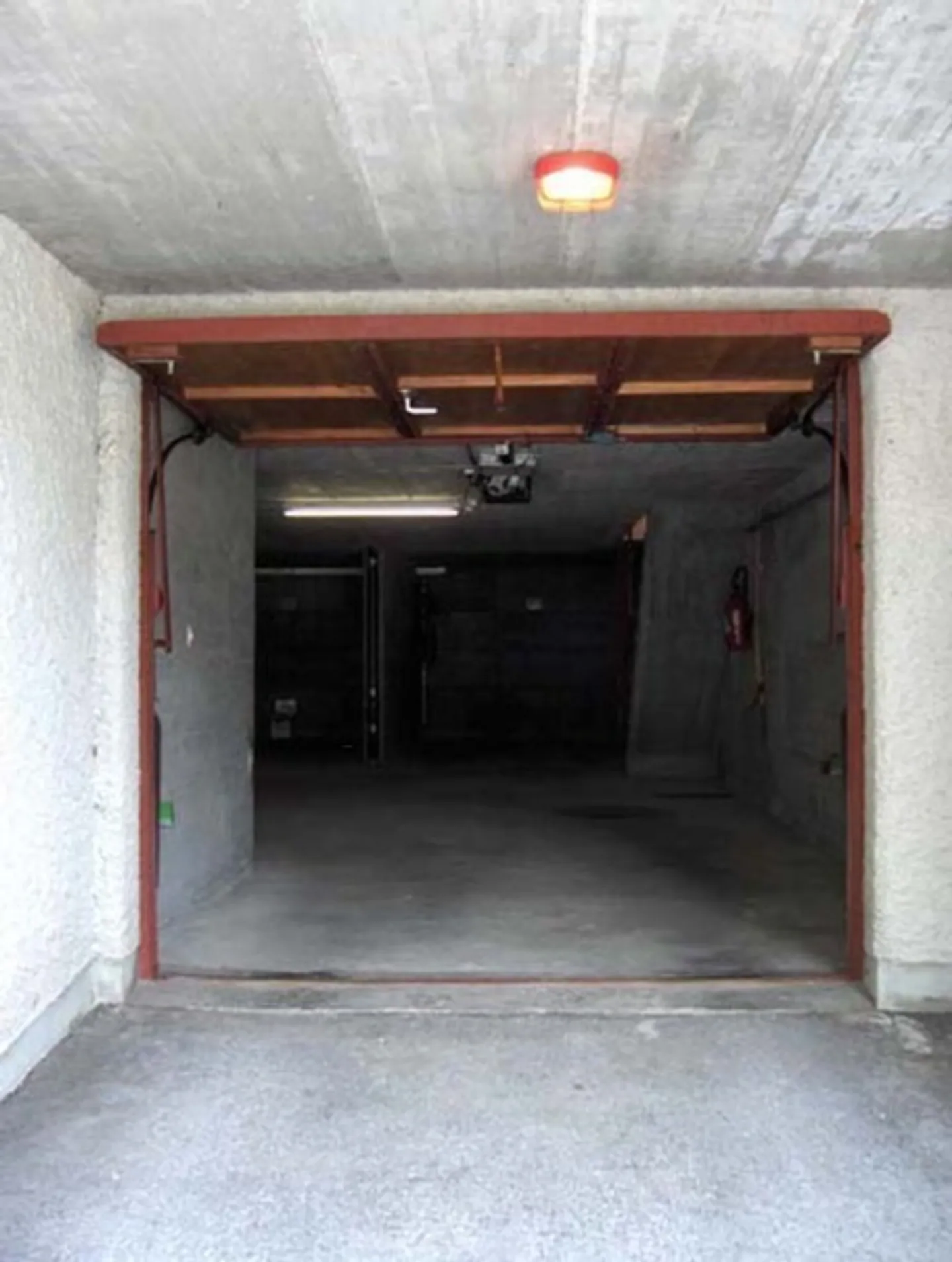 Outstanding furnished 3.5 room apartment with mountain view and dream location - Photo 28 of 28