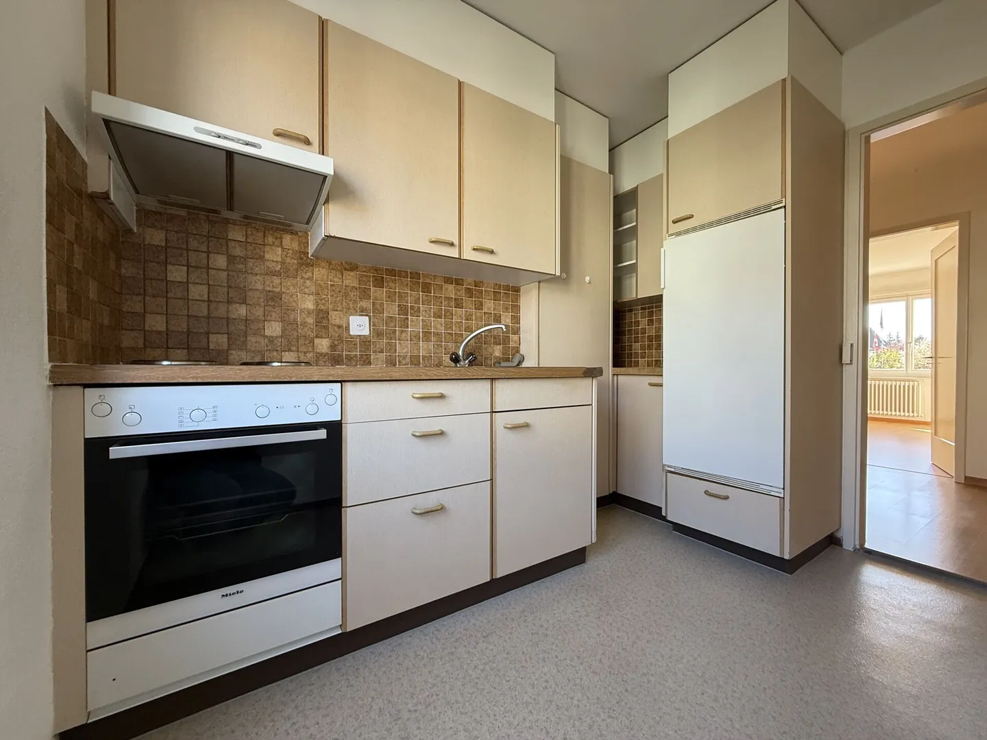 Appartement de 3 pièces près du centre et de la gare - Photo 2 sur 10