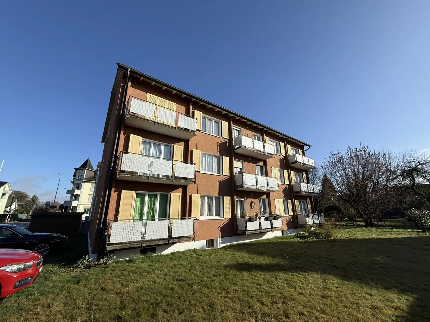 Appartement de 3 pièces près du centre et de la gare - Photo 1 sur 10