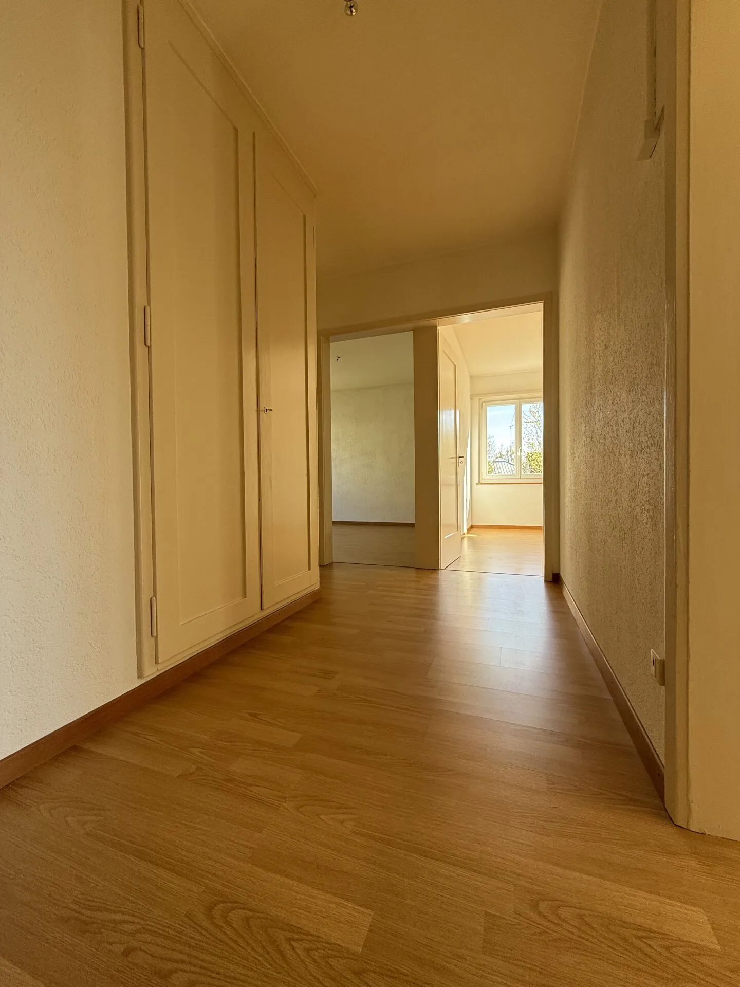 Appartement de 3 pièces près du centre et de la gare - Photo 6 sur 10