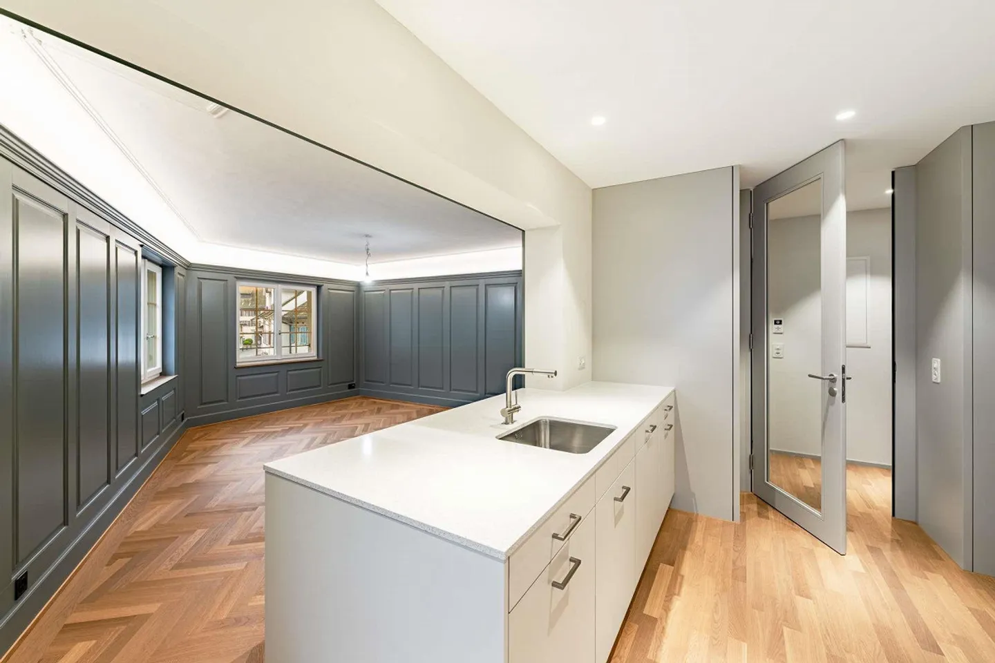 Thurtalstrasse - Existing Charm, Modern Living. - Photo 2 of 9