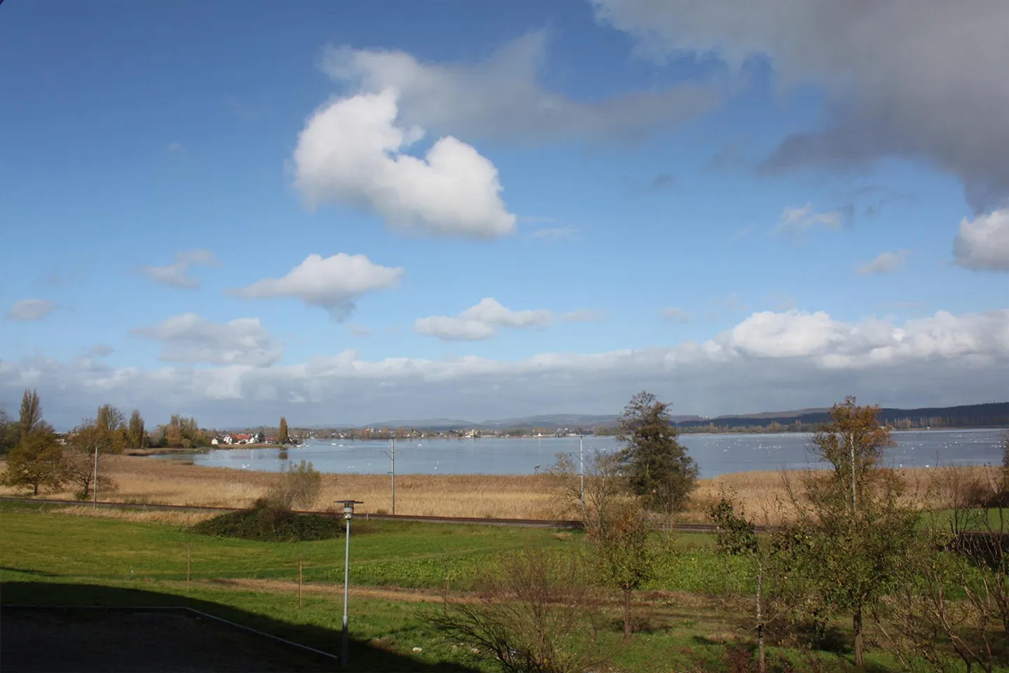 Appartamento da sogno sul lago Untersee con vista lago non ostacolata - Foto 1 di 8