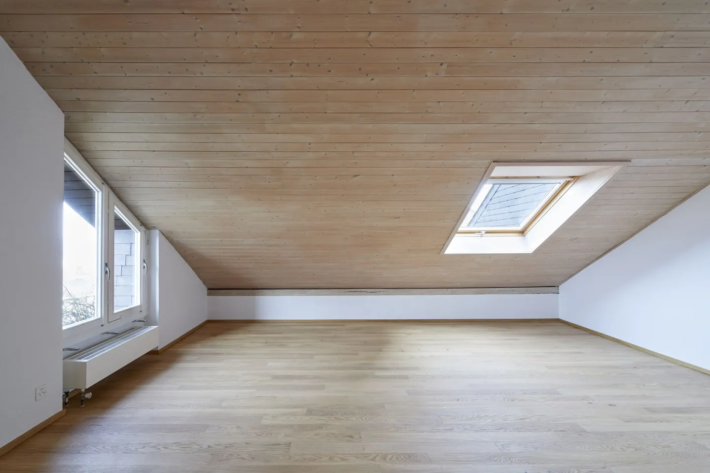 Spaziosa casa unifamiliare in posizione tranquilla - perfetta per famiglie - Foto 8 di 10