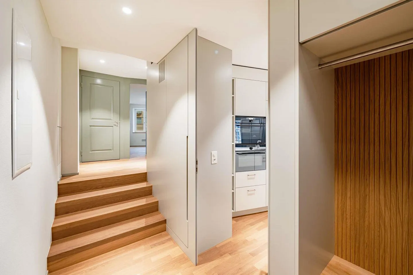 Thurtalstrasse - Existing Charm, Modern Living. - Photo 4 of 9