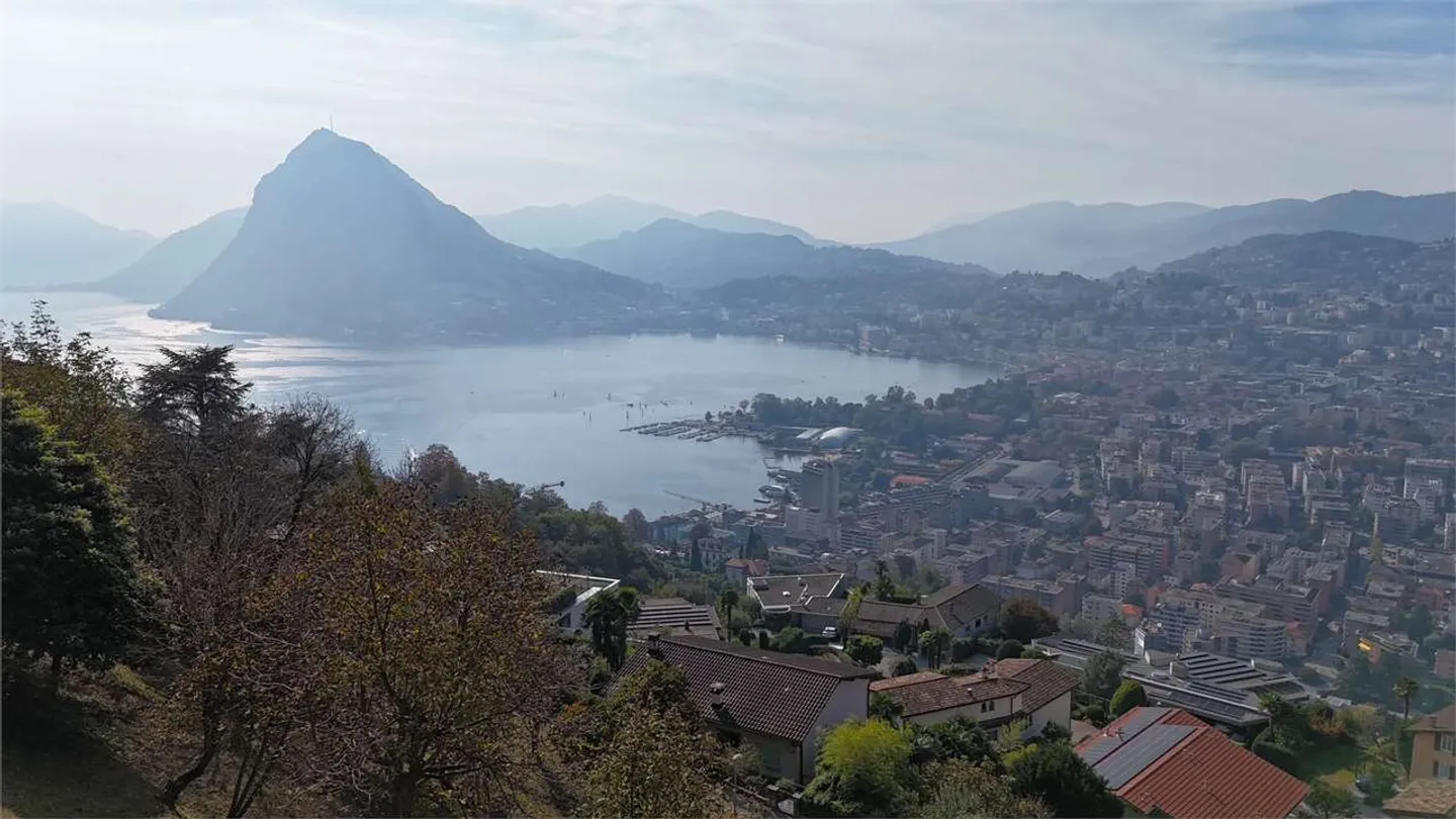 Your quiet corner, just a few minutes from the city center - Photo 2 of 10