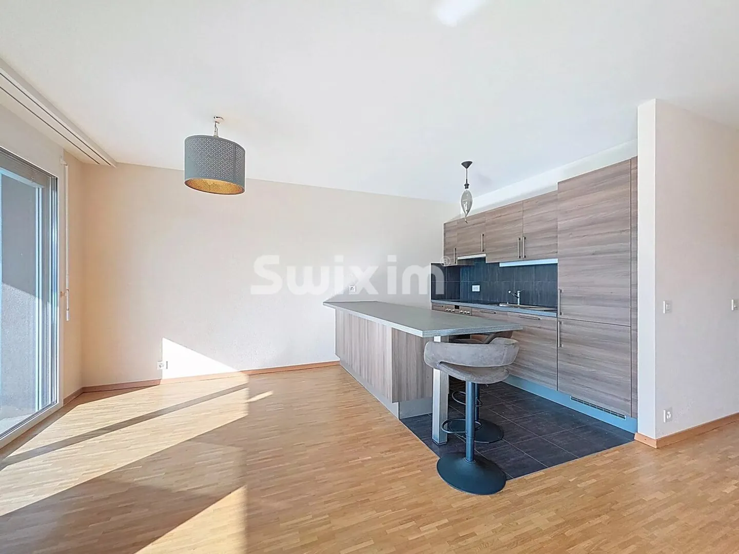 Bellissimo appartamento di 4 stanze a 1 minuto dall'Istituto Florimont - Foto 3 di 12