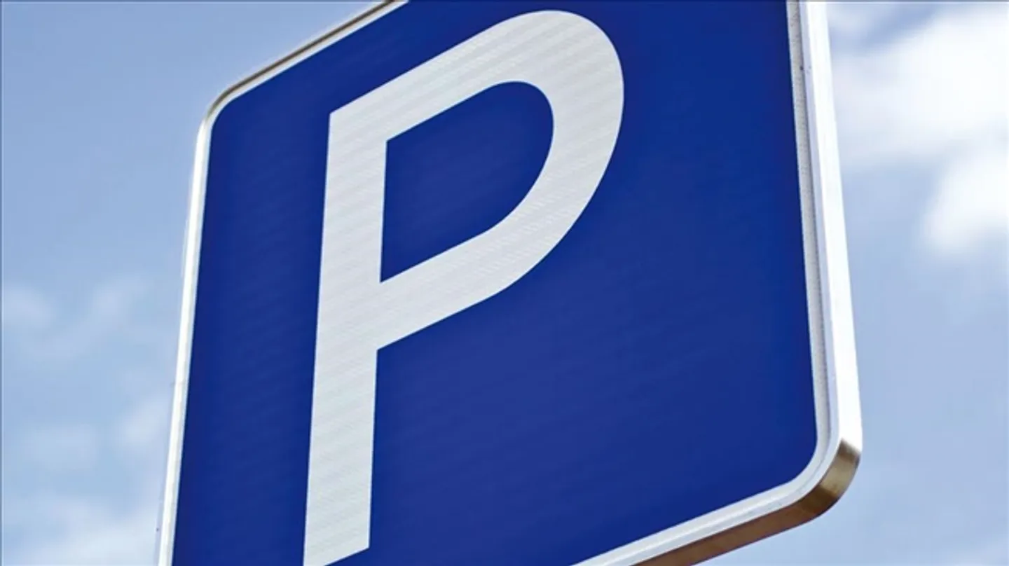 Place de parking couverte à louer - Photo 1 sur 1