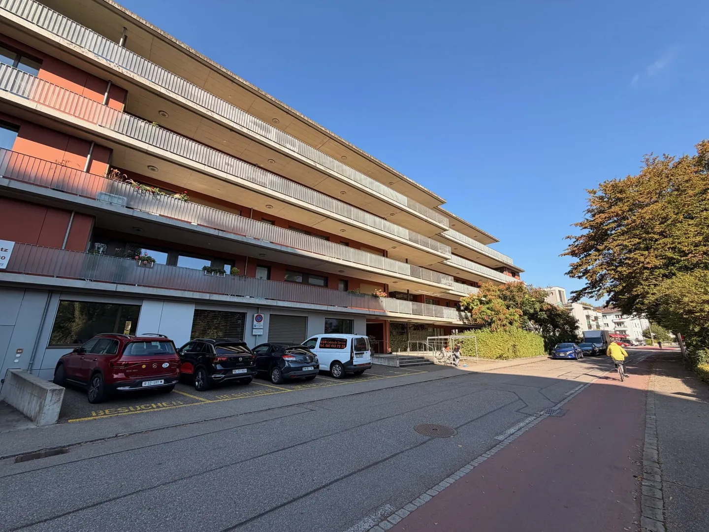 Moderne Büroräumlichkeiten in Binningen - Foto 10 von 10