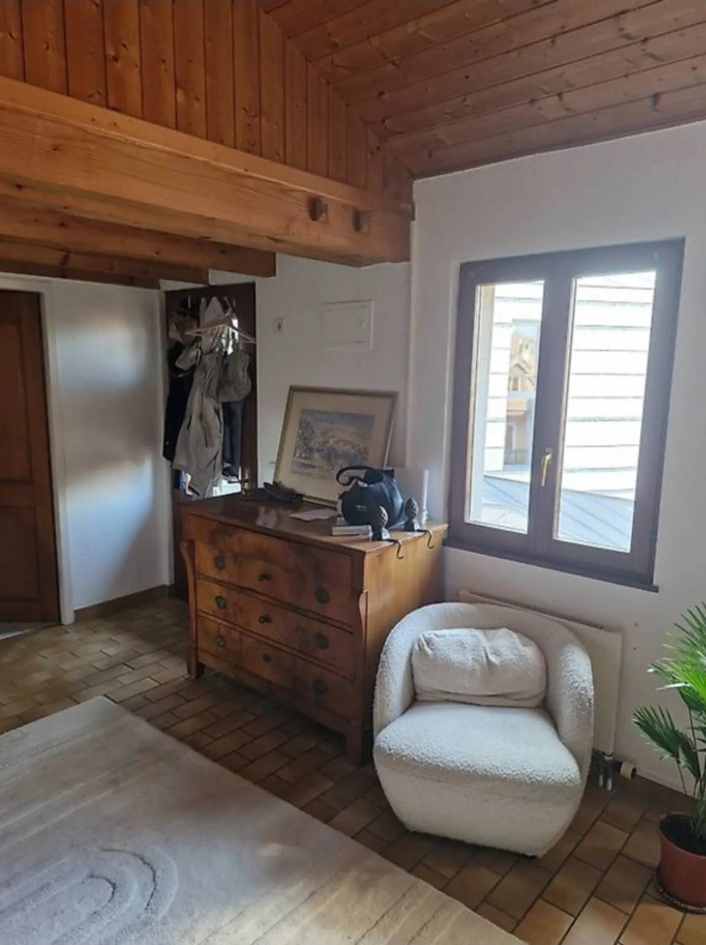 Appartement Charmant au Calme - Photo 3 sur 4