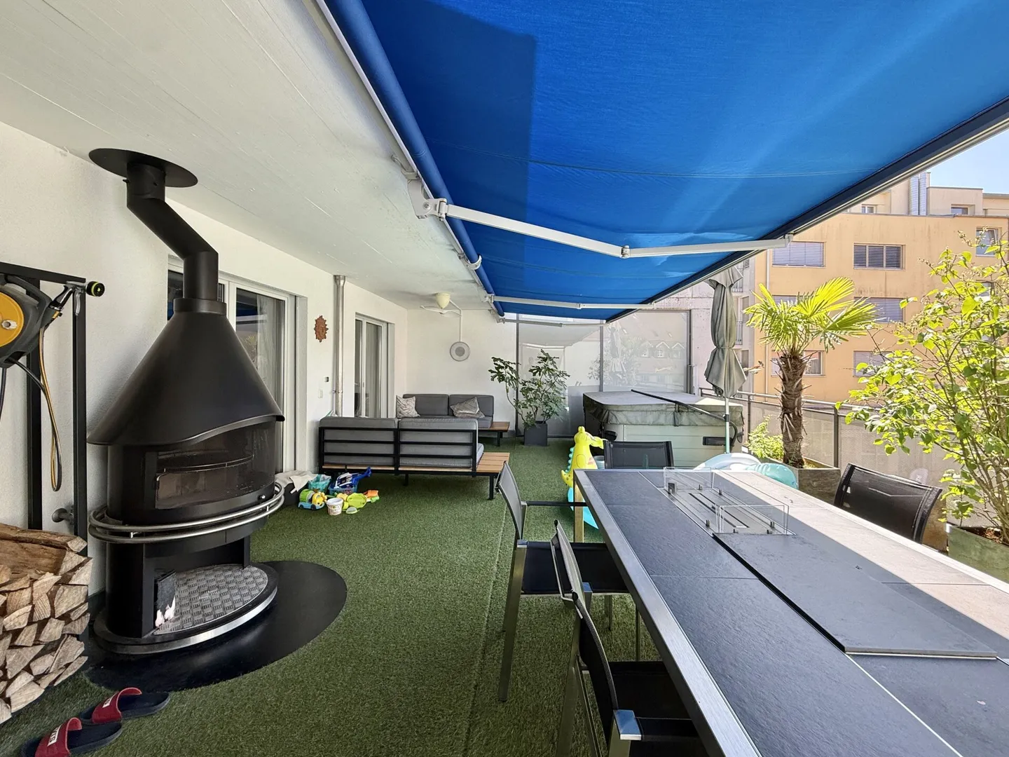 NEL CENTRO - MAISONETTE STILOSA CON TERRAZZA UNICA - Foto 2 di 7