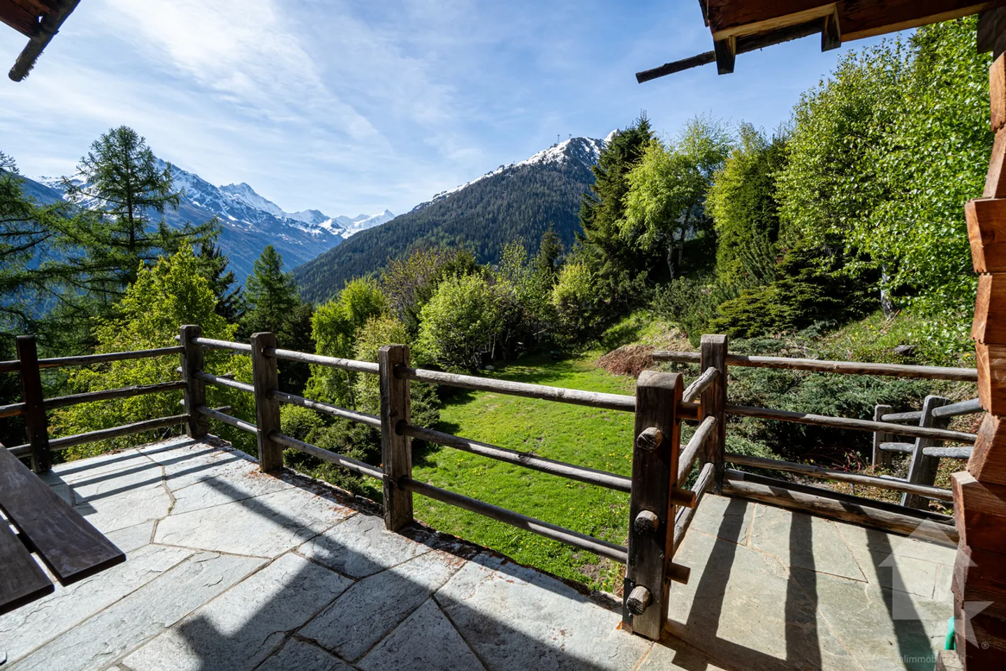 Affascinante chalet con due appartamenti - 5.5 e 2.5 stanze - Foto 14 di 32