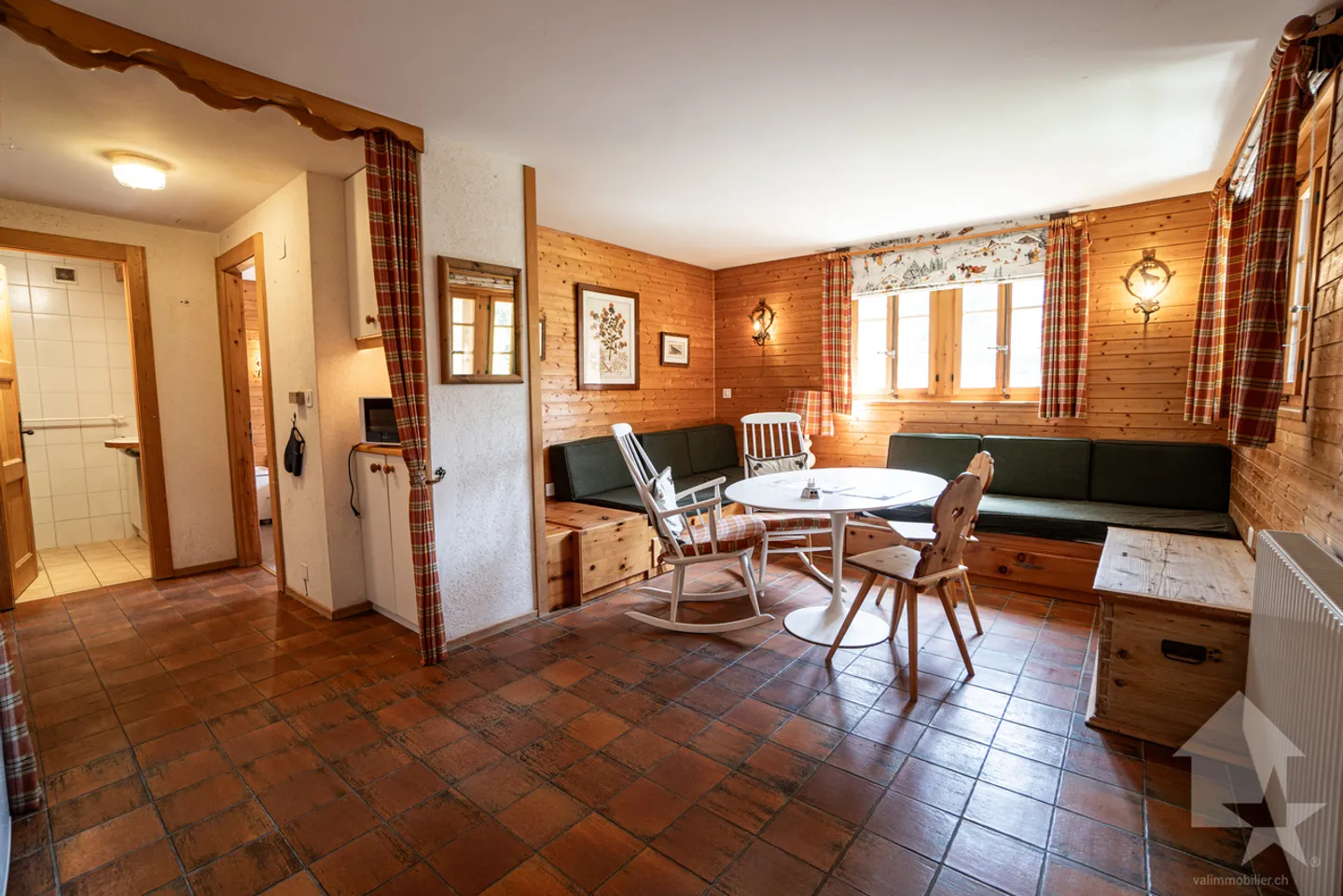 Affascinante chalet con due appartamenti - 5.5 e 2.5 stanze - Foto 21 di 32